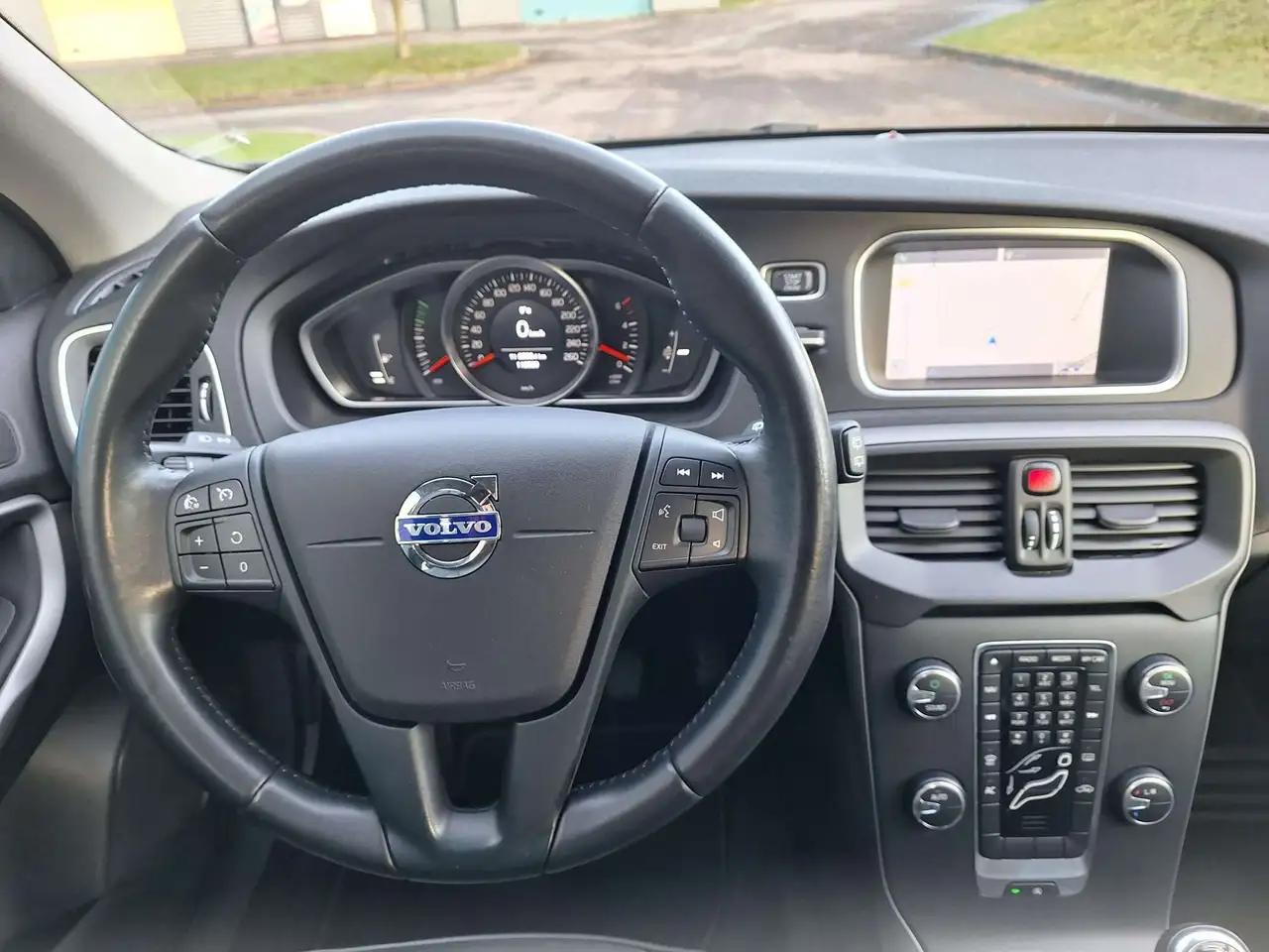 Volvo V40 D2 1.6d 114ch Kinetic