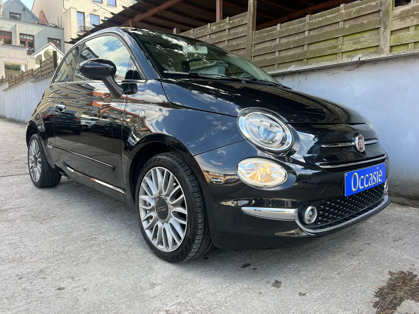 Fiat 500 1.2i Lounge (EU6d-TEMP) clim CarPlay navig pdc ect Noir - 1
