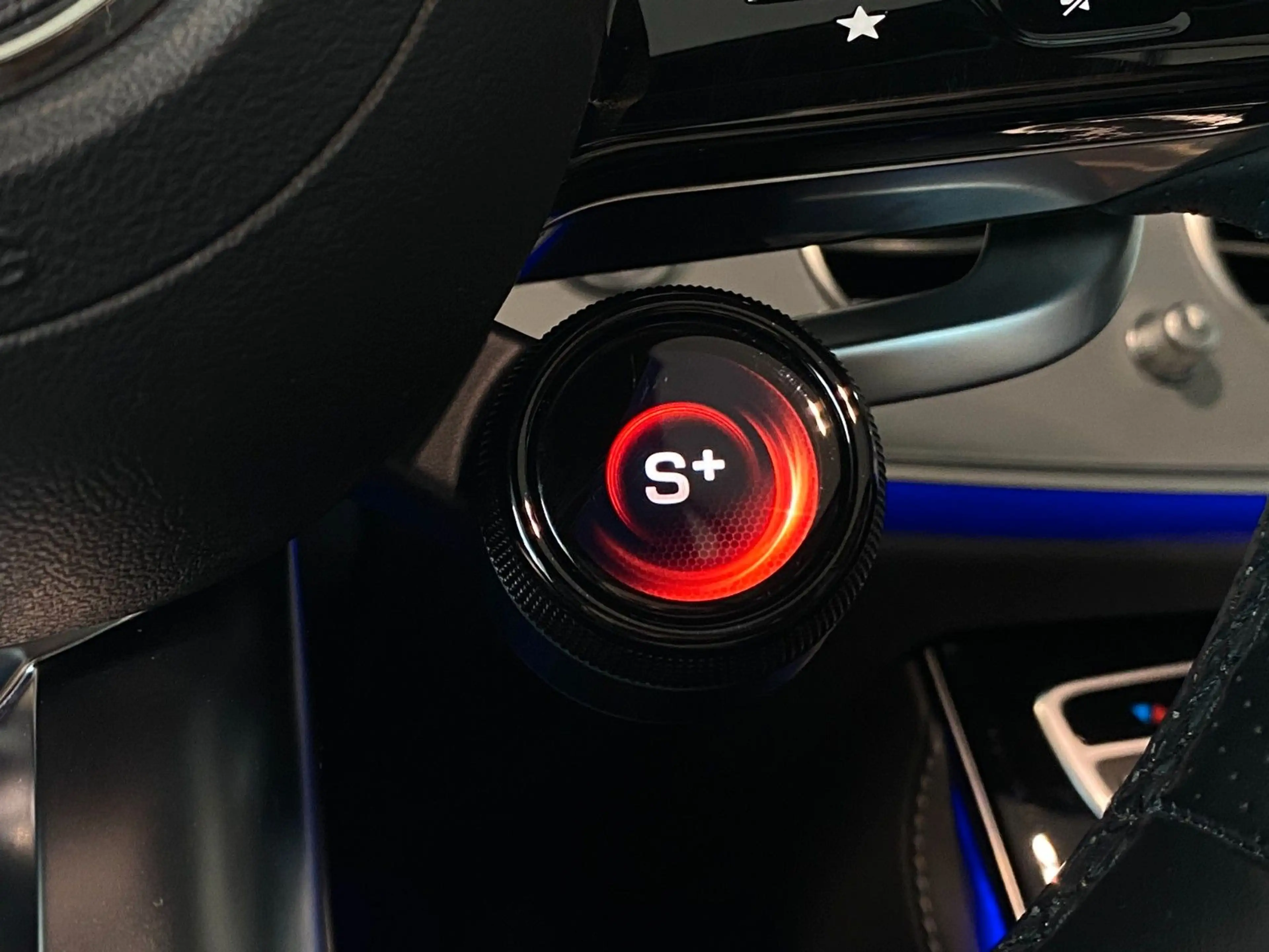 Mercedes-Benz E 63 AMG E 63 S Lim. 4Matic+ MBUX Sbel Pano Burmester DTR — photo 35