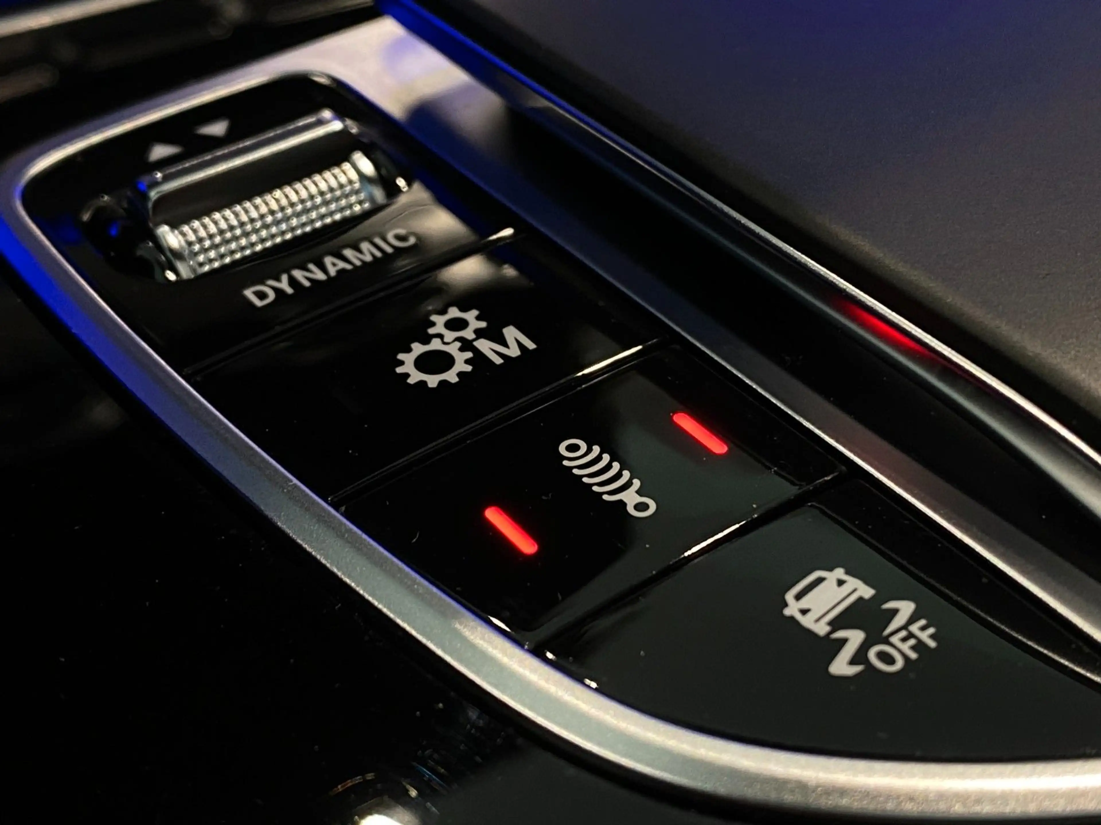 Mercedes-Benz E 63 AMG E 63 S Lim. 4Matic+ MBUX Sbel Pano Burmester DTR — photo 34