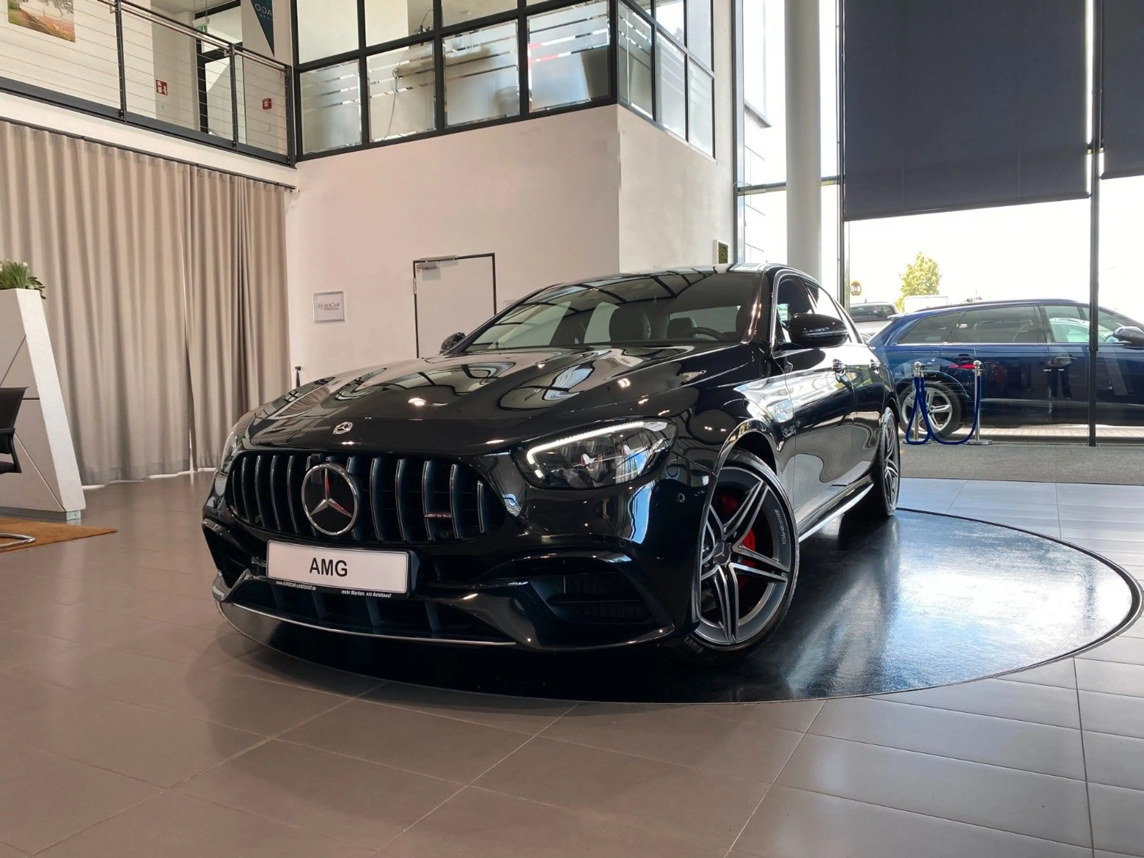 Mercedes-Benz E 63 AMG E 63 S Lim. 4Matic+ MBUX Sbel Pano Burmester DTR — photo 49