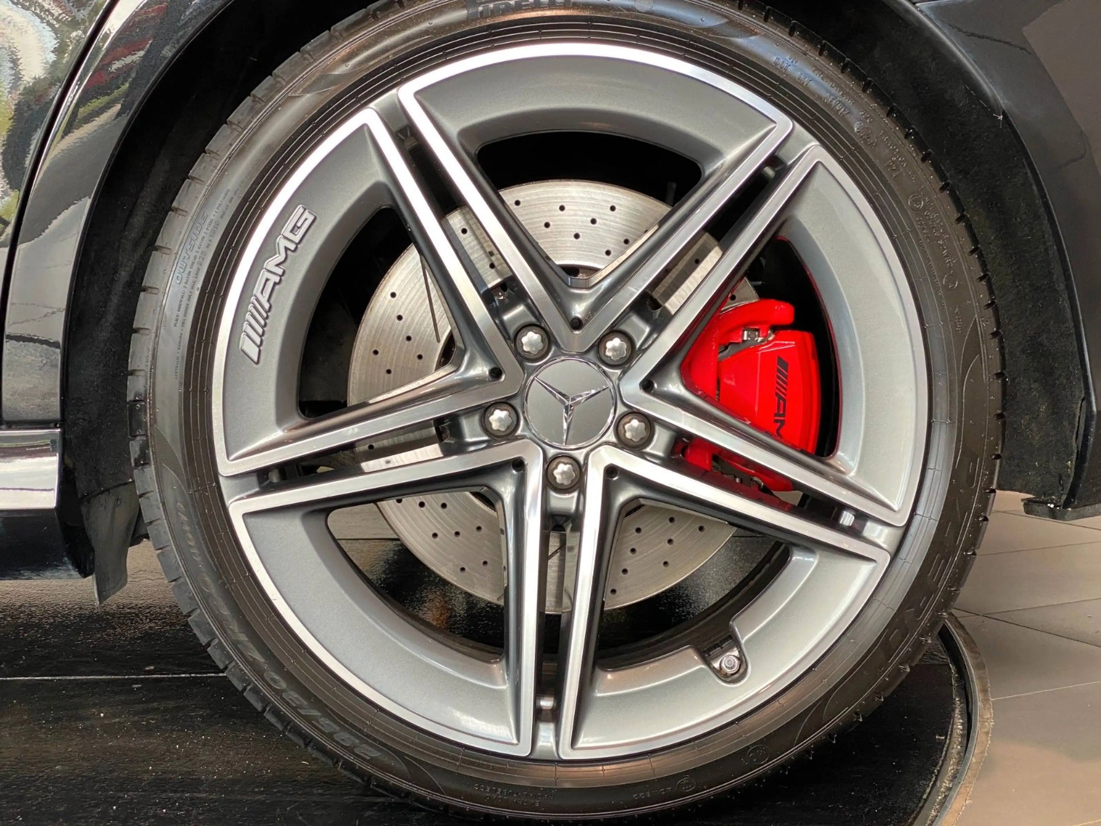 Mercedes-Benz E 63 AMG E 63 S Lim. 4Matic+ MBUX Sbel Pano Burmester DTR — photo 7