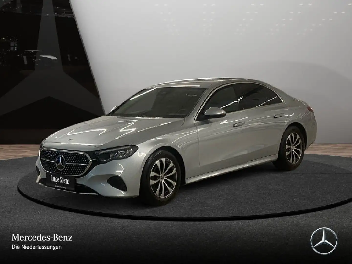 Mercedes-Benz E 200 Avantgarde Burmester Distr+ LED Kamera PTS Silber - 2