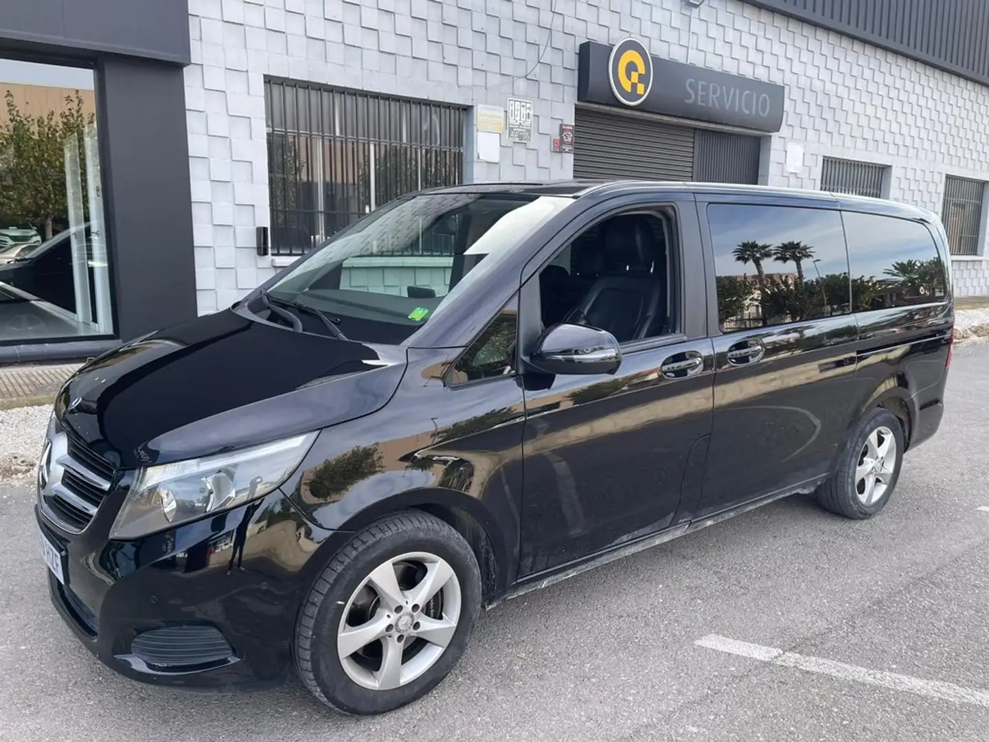 Mercedes-Benz V 250 Bluetec Avantgarde Largo Negro - 1