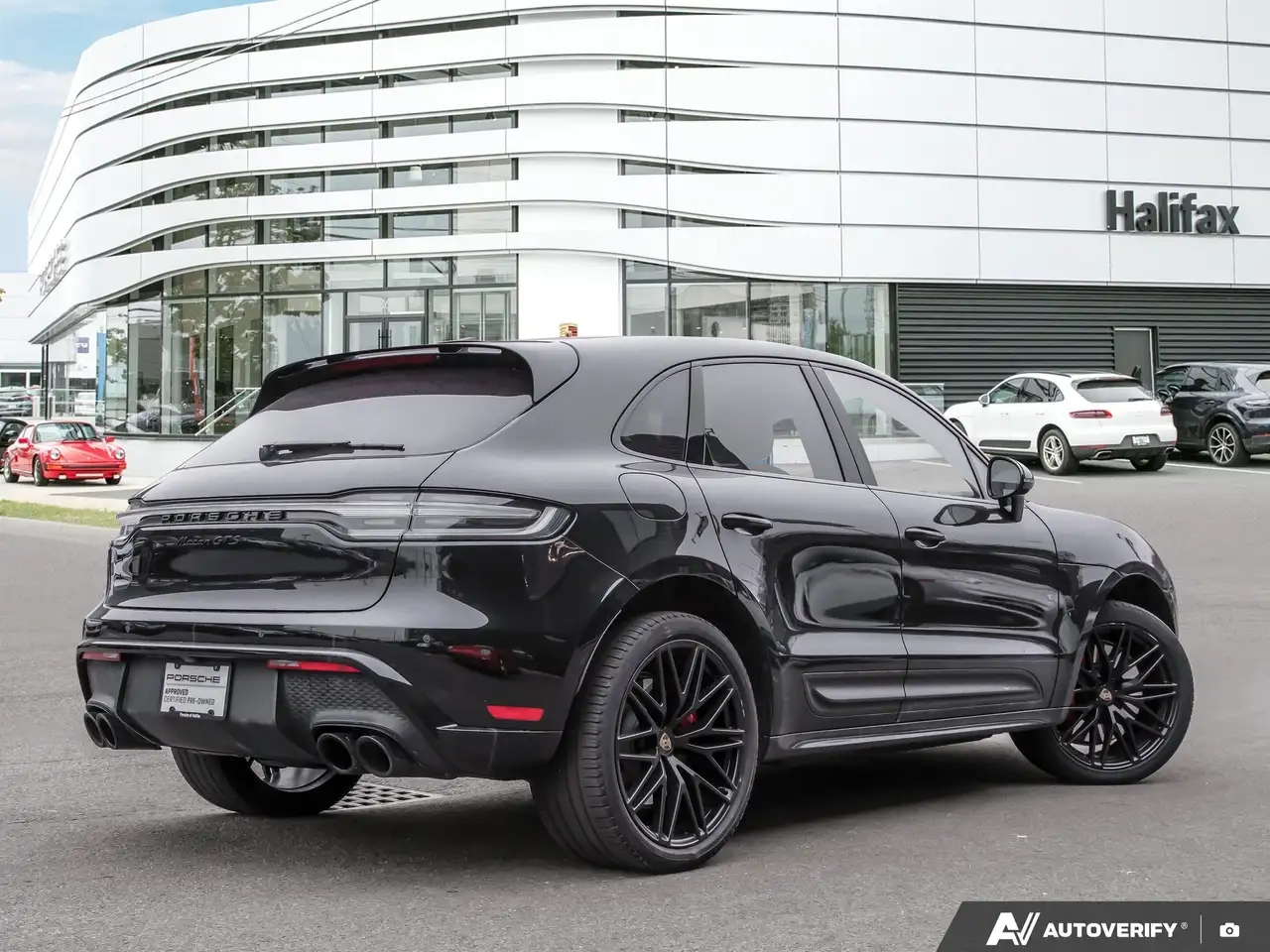 Porsche Macan снимка Porsche Macan