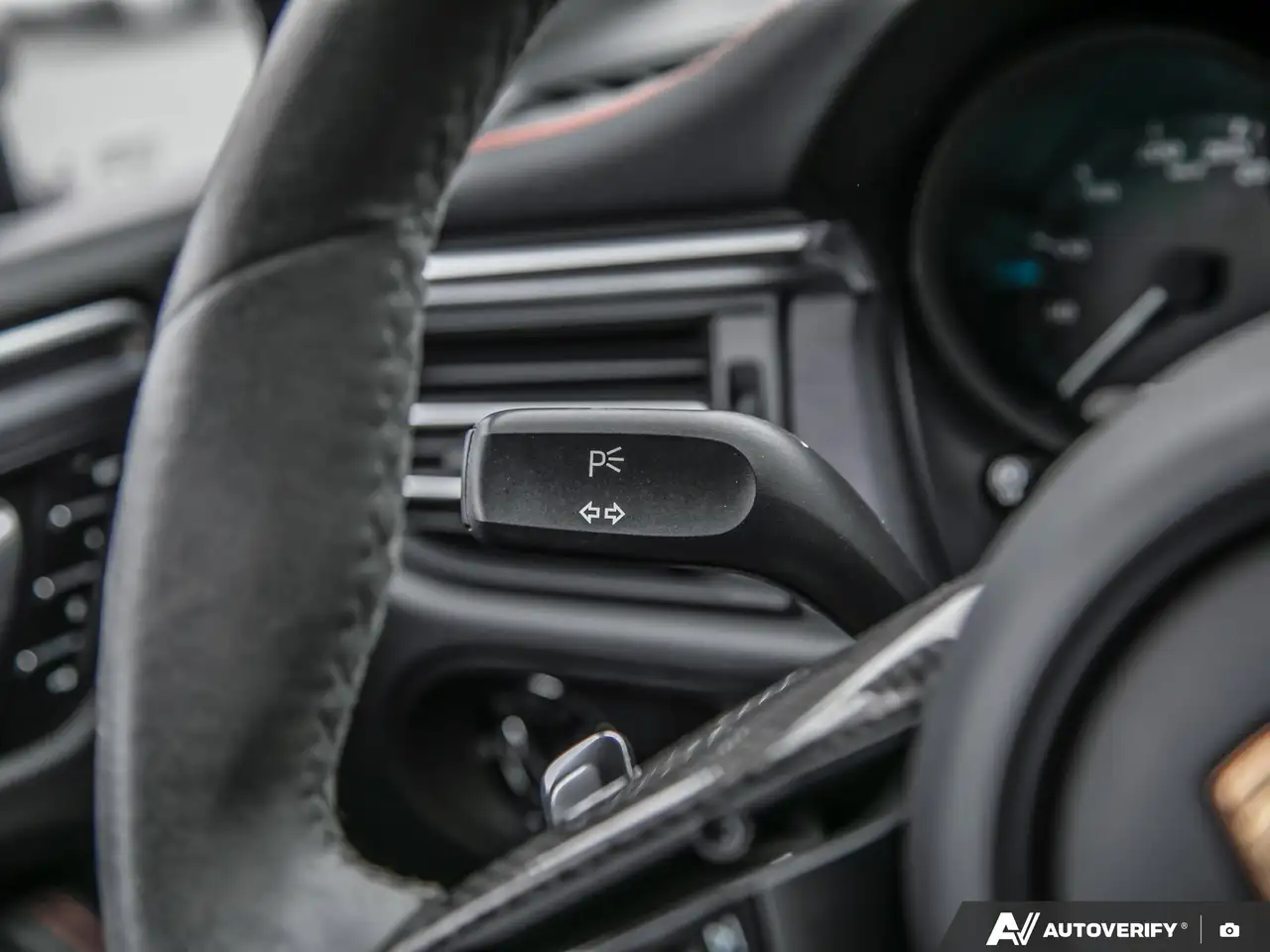 Porsche Macan снимка Porsche Macan