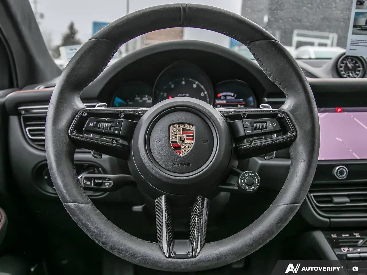 Porsche Macan снимка Porsche Macan