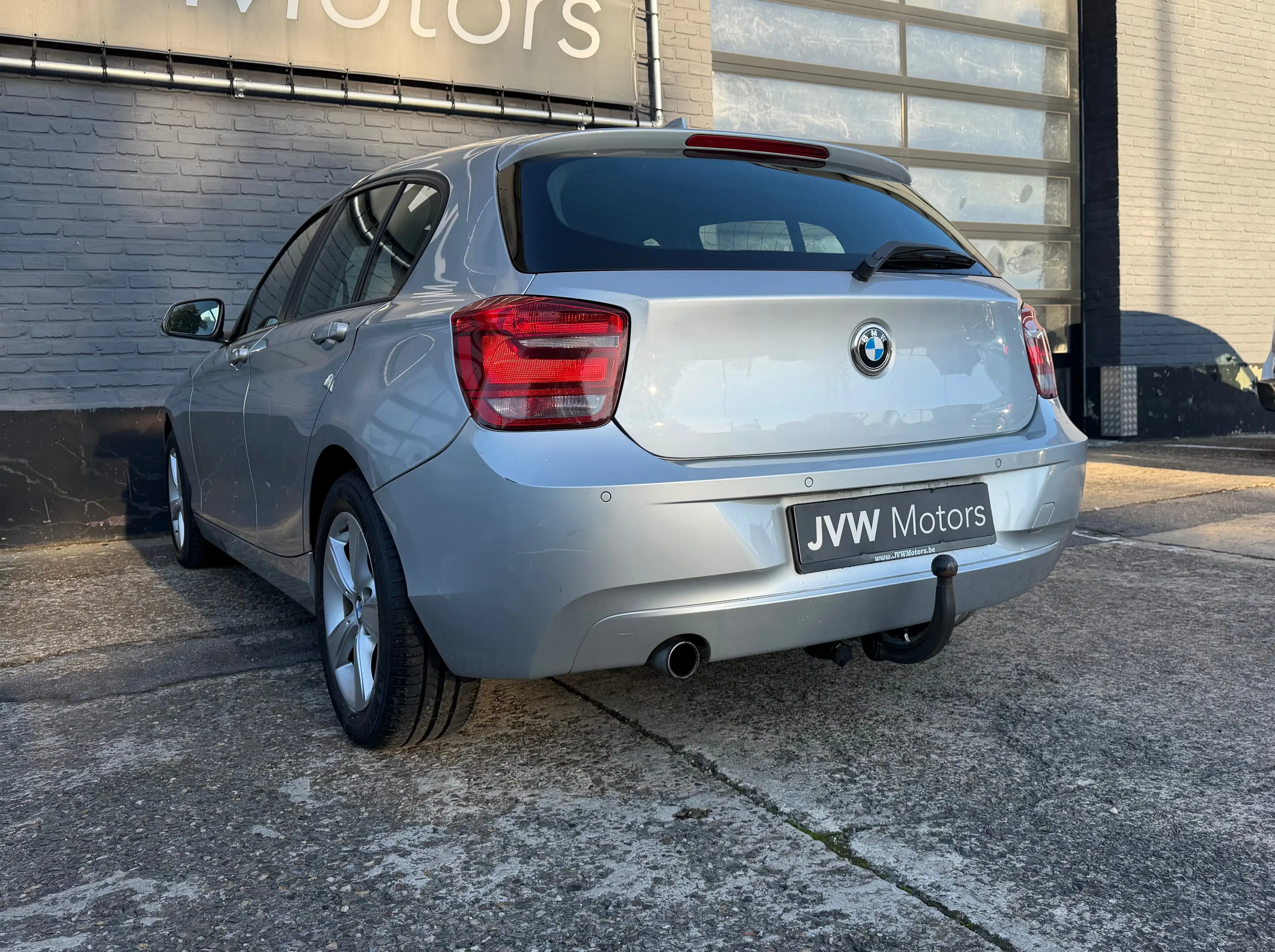 BMW 116 i * 89dKM * Airco * PDC * Trekhaak * Garantie — photo 6