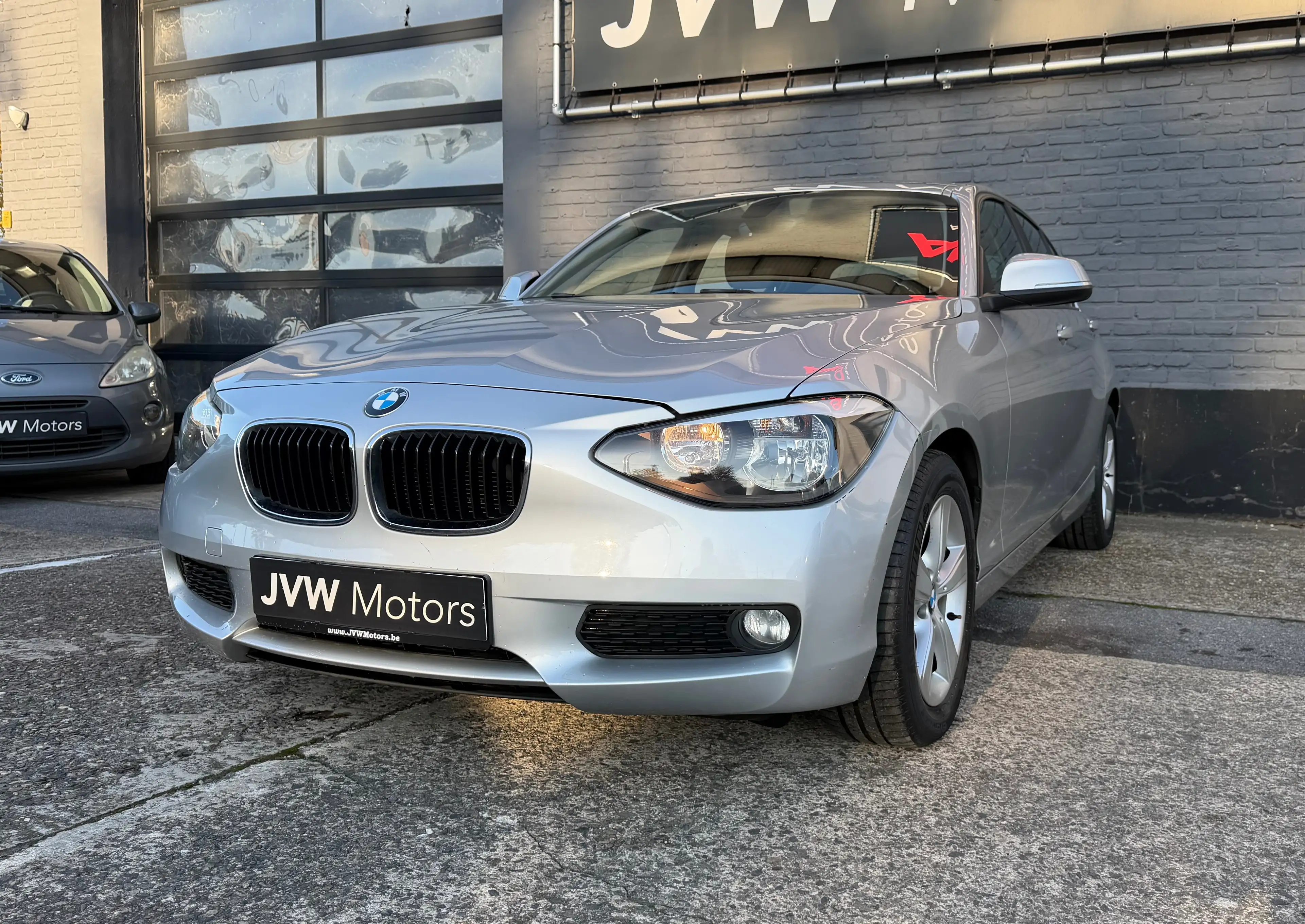 BMW 116 i * 89dKM * Airco * PDC * Trekhaak * Garantie — photo 3