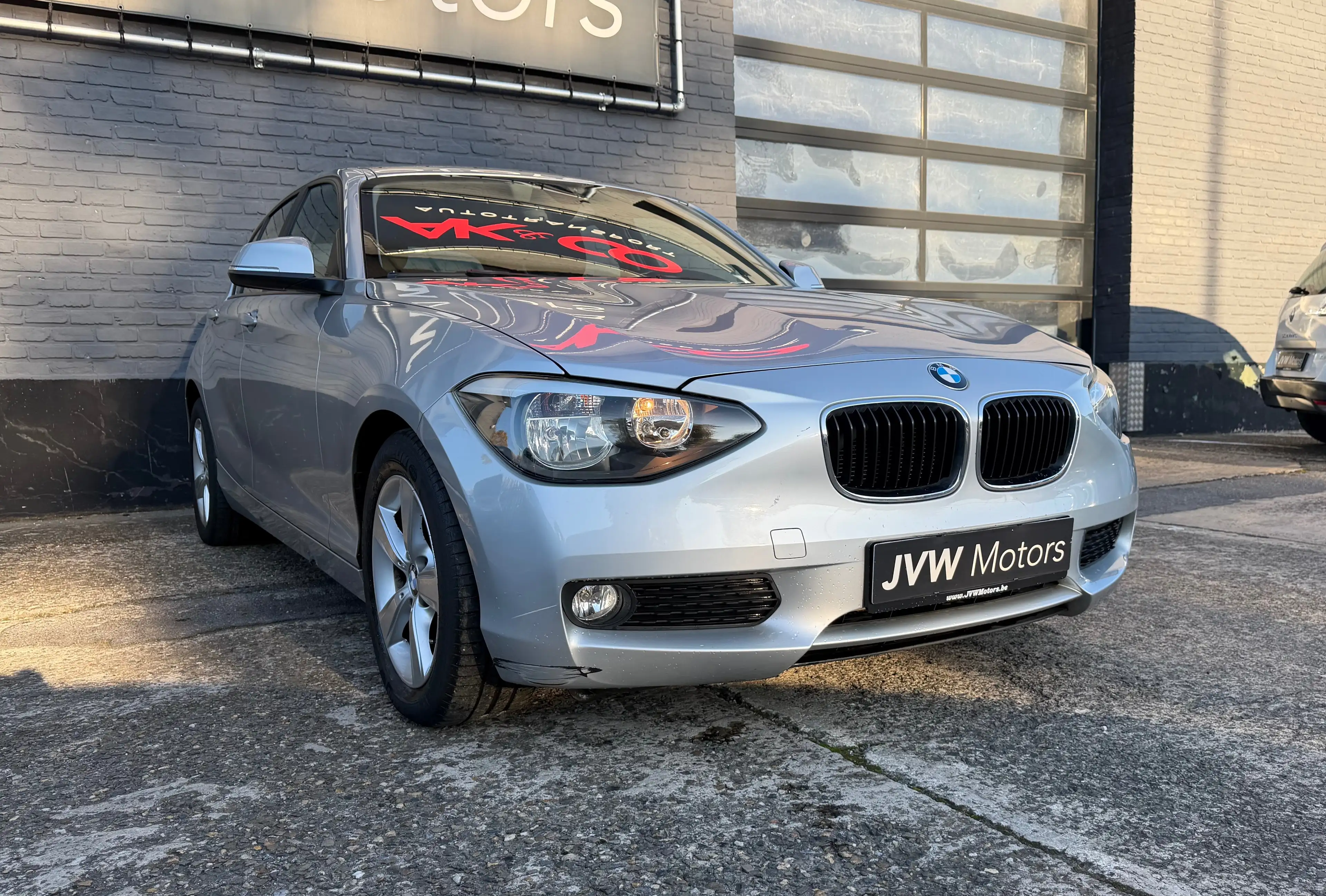 BMW 116 i * 89dKM * Airco * PDC * Trekhaak * Garantie — photo 4