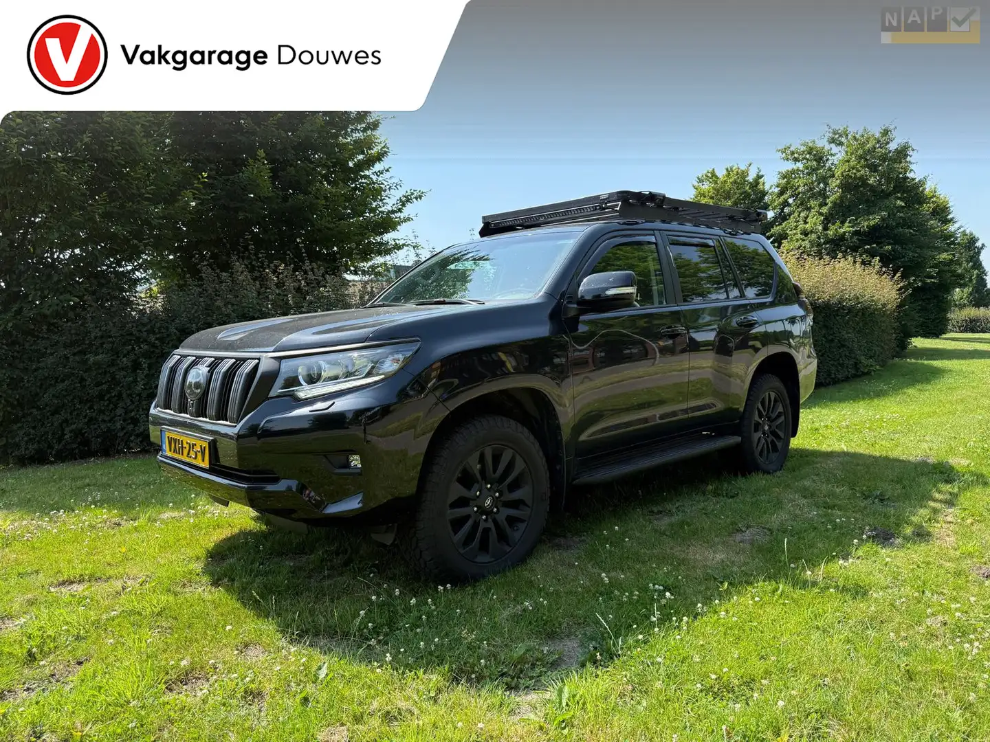 Toyota Land Cruiser 2.8 D-4D-F Challenger Blind Van |Keurige staat|Vee Zwart - 1