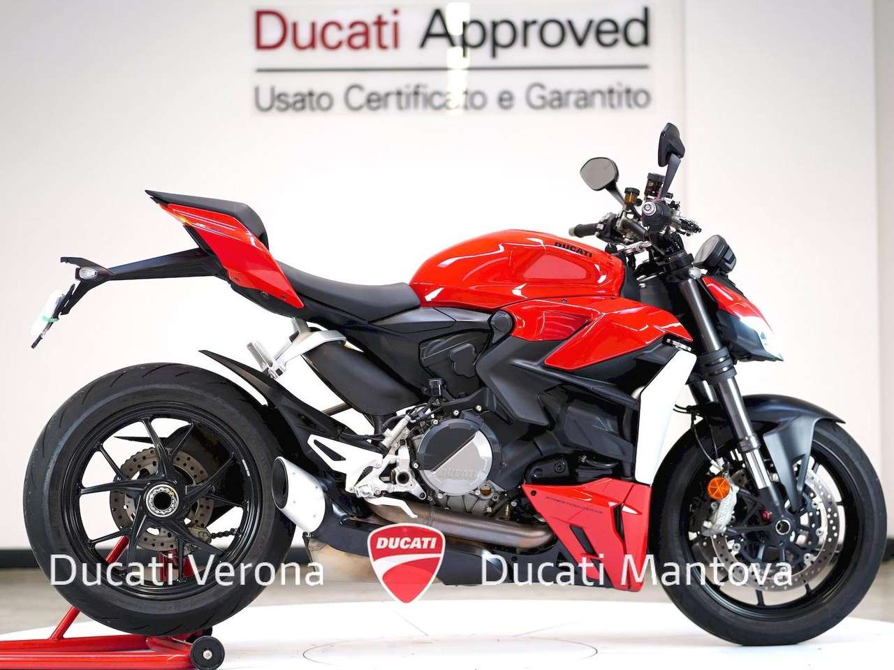 Ducati Streetfighter Streetfighter V2 solo 3.918 km