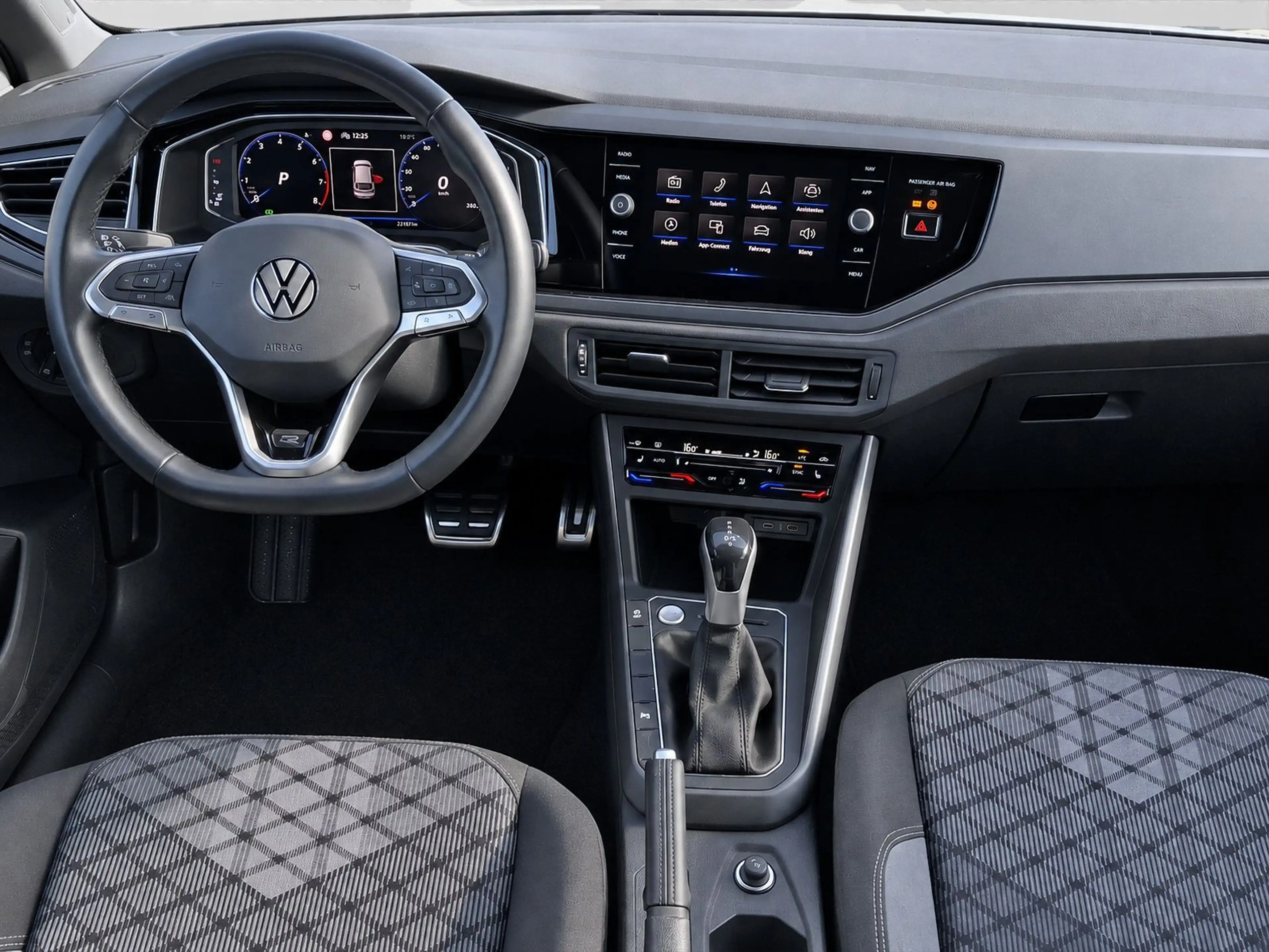 Volkswagen Taigo 1.0 TSI DSG R-LINE IQ.Light AHK LM17 — photo 6