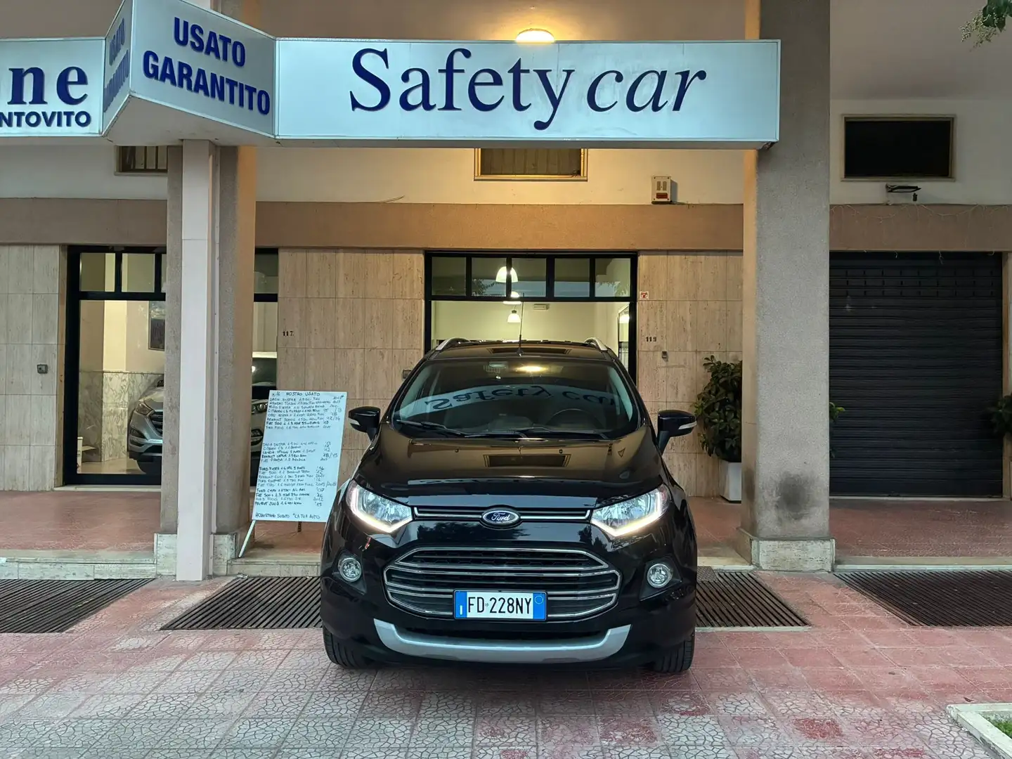 Ford EcoSport EcoSport 1.5 tdci Titanium S 95cv Noir - 2