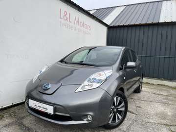 Leaf 30 kWh Black Edition  Full Options