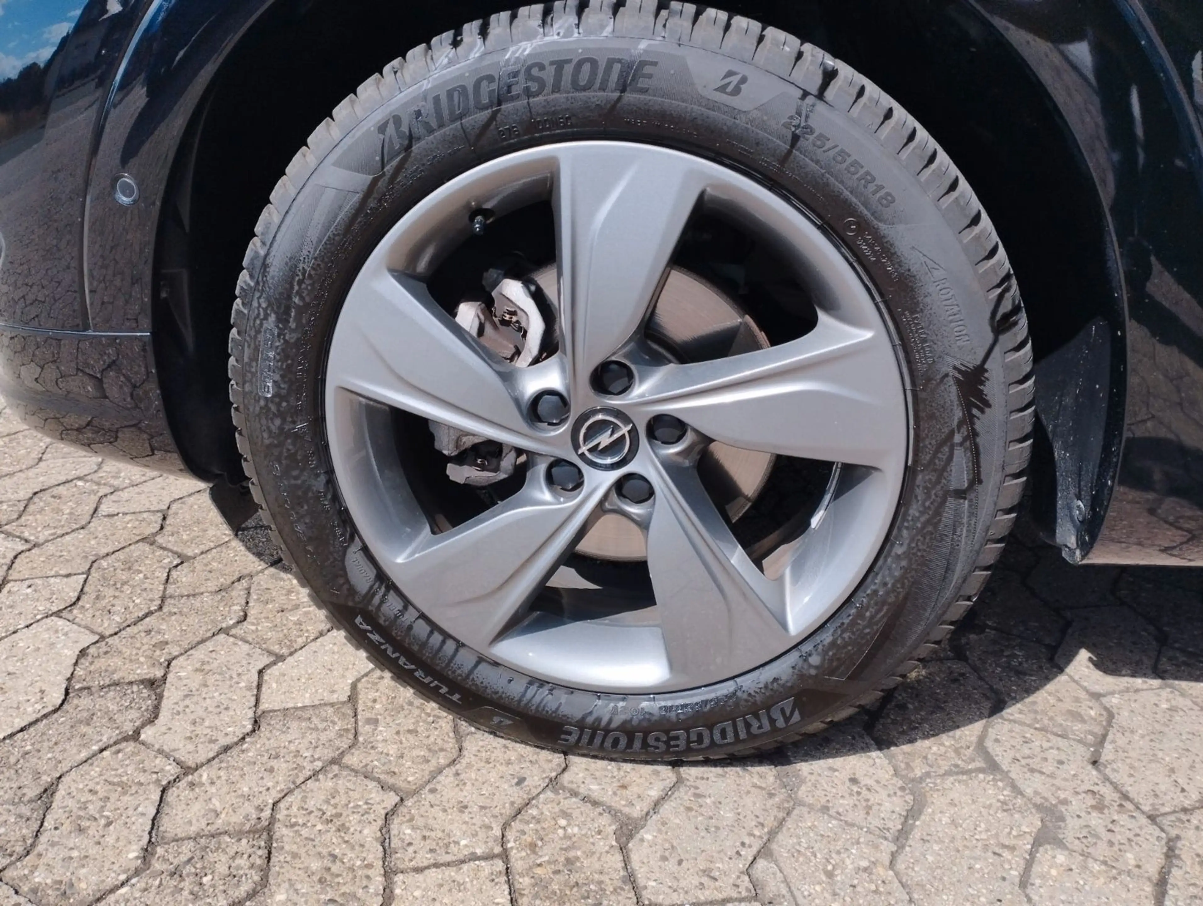 Opel Grandland X — photo 13