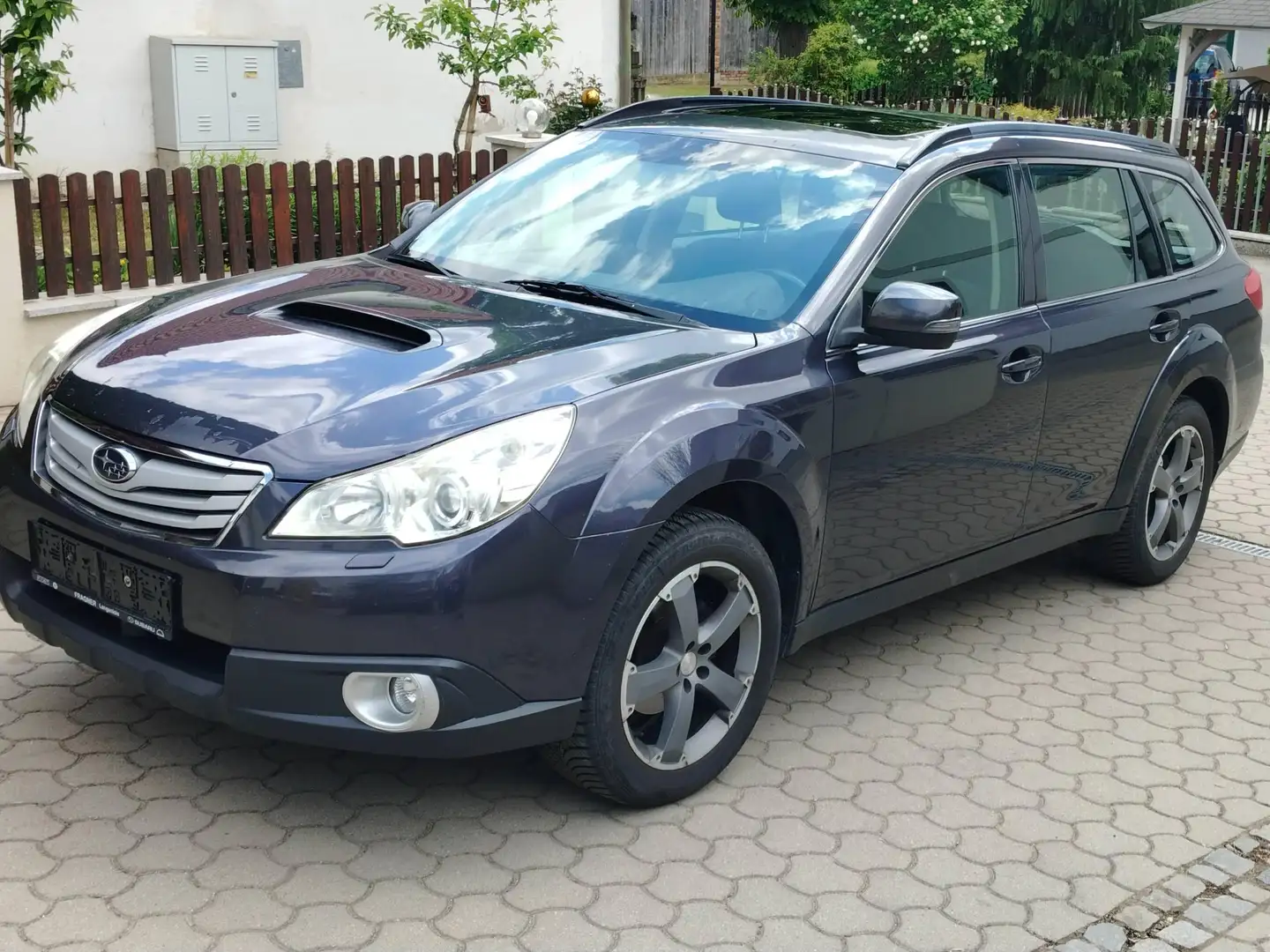 Subaru OUTBACK Outback Touring Wagon 2,0 D Comfort AWD Comfort Grau - 1