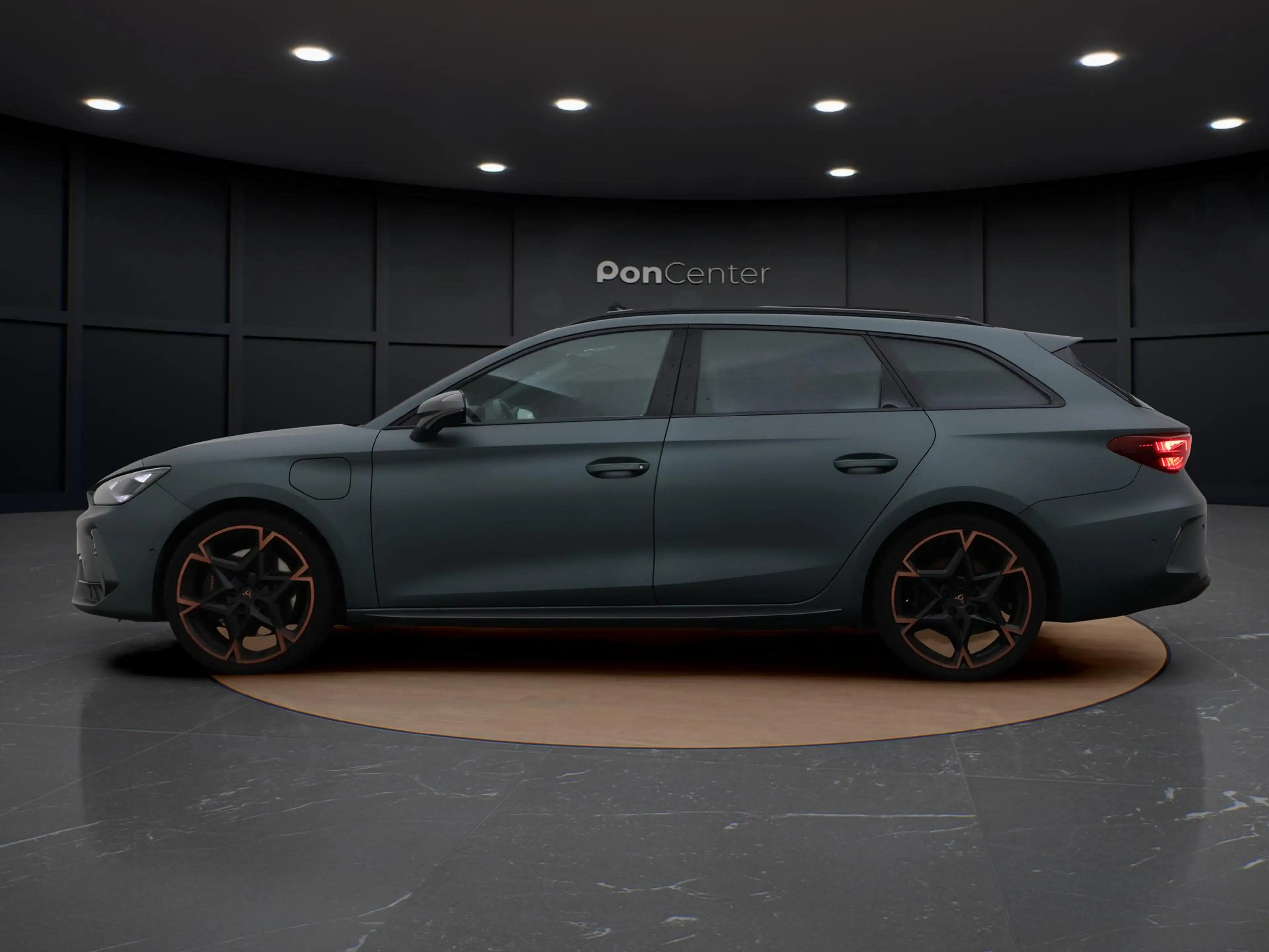 CUPRA Leon Sportstourer 1.5 TSI e-Hybrid VZ 272PK | Pano dak — photo 6