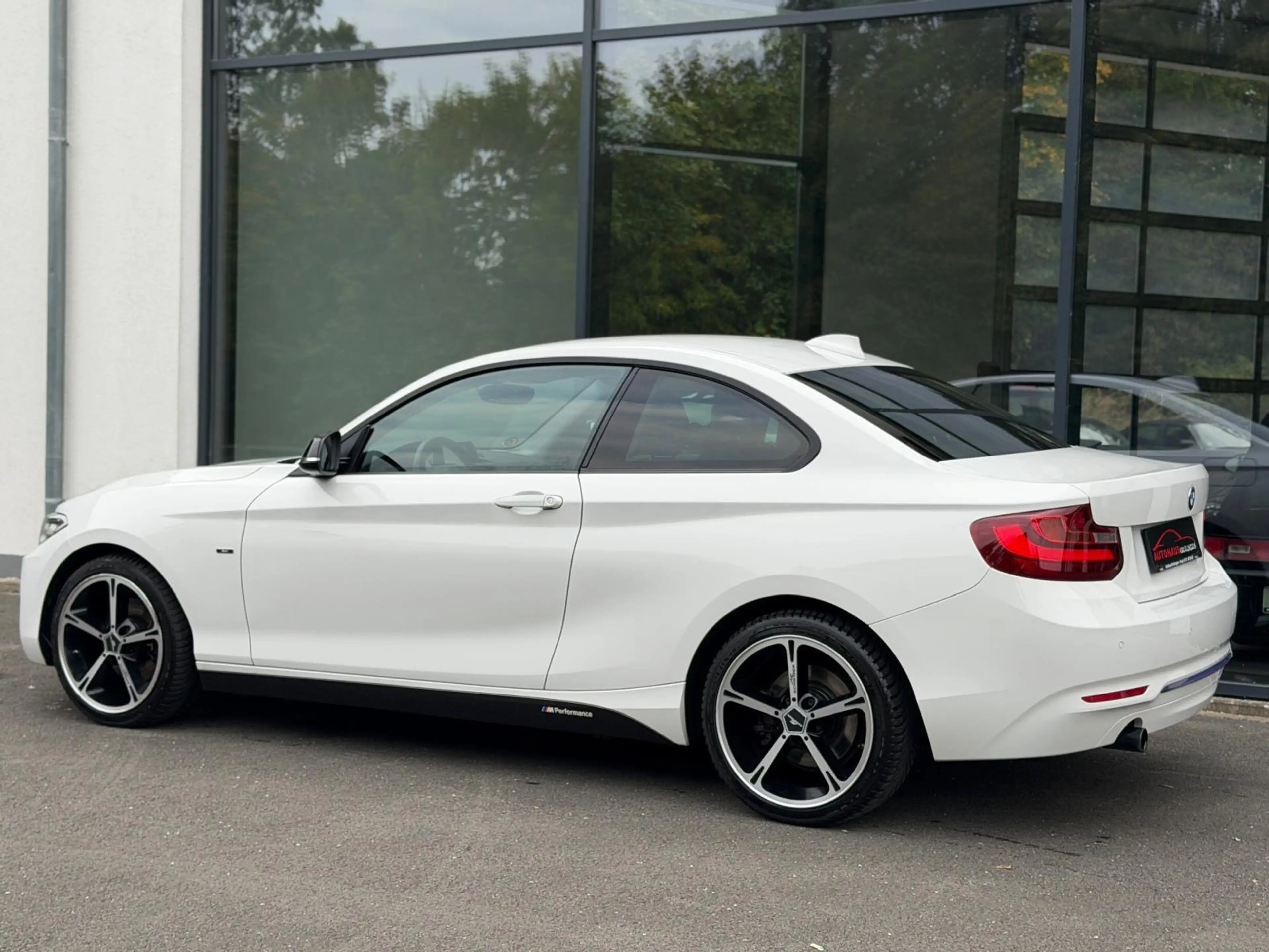 BMW 220 220d LED Sportline HU/AU Neu 18-Zoll AC-SCHNITZER SHZ PDC — photo 4