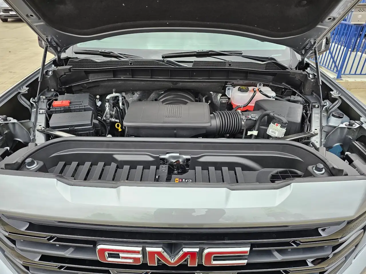 GMC Sierra 1500 снимка GMC Sierra 1500
