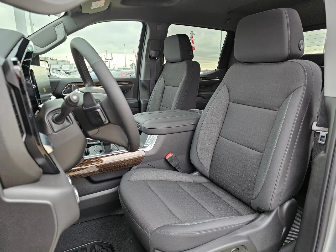 GMC Sierra 1500 снимка GMC Sierra 1500