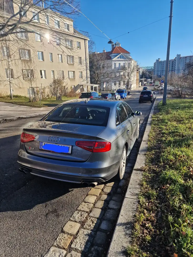 Audi S4 S tronic - 2