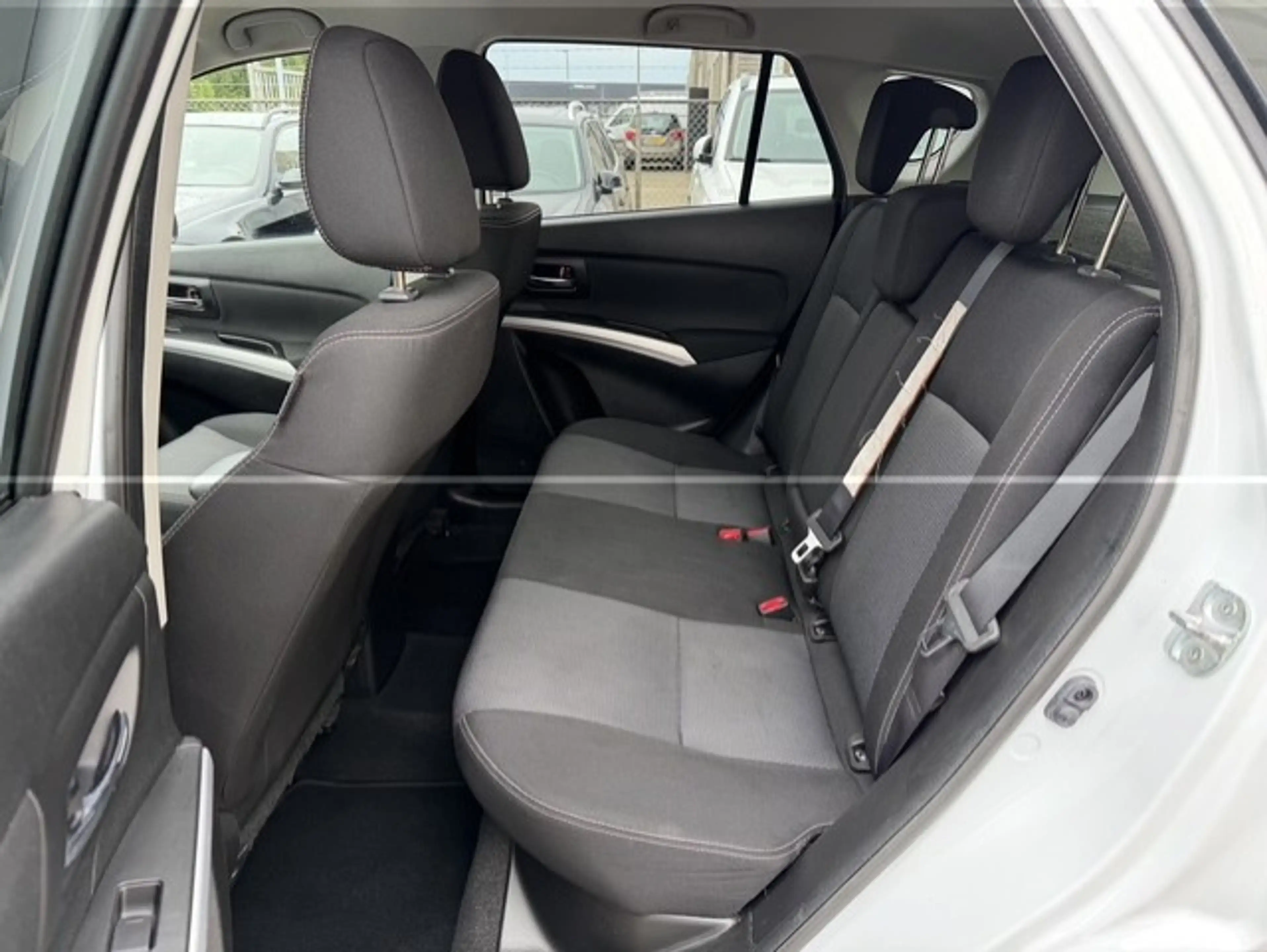 Suzuki SX4 S-Cross 1.6 Exclusive AllGrip AUTOMAAT — photo 14