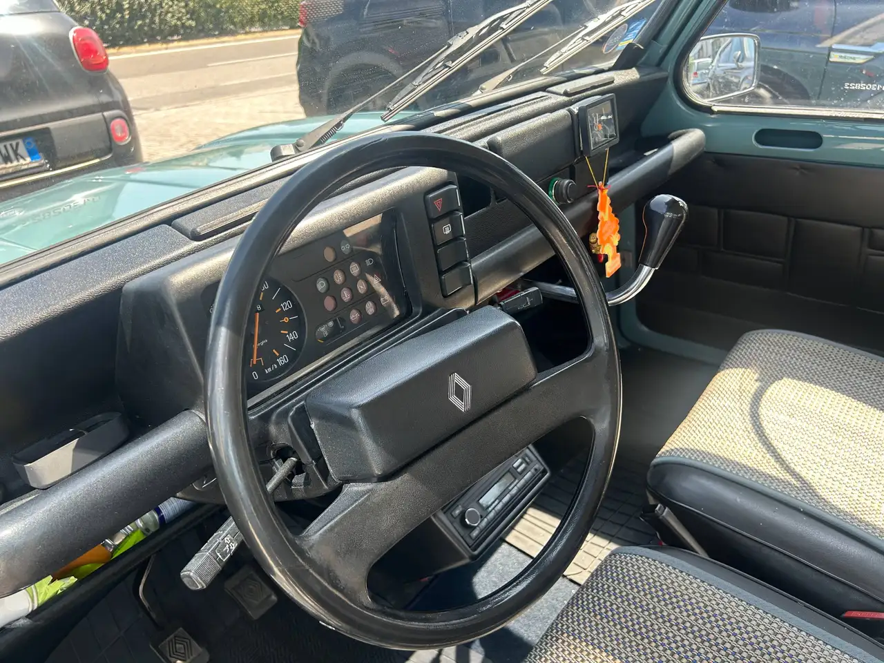 Renault R 4 4, foto 7