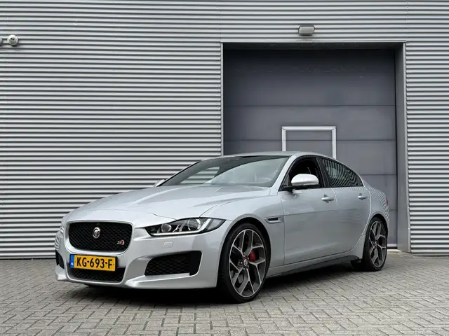 Jaguar XE 3.0 S I 340 PK I Aut. I Leder I Navi