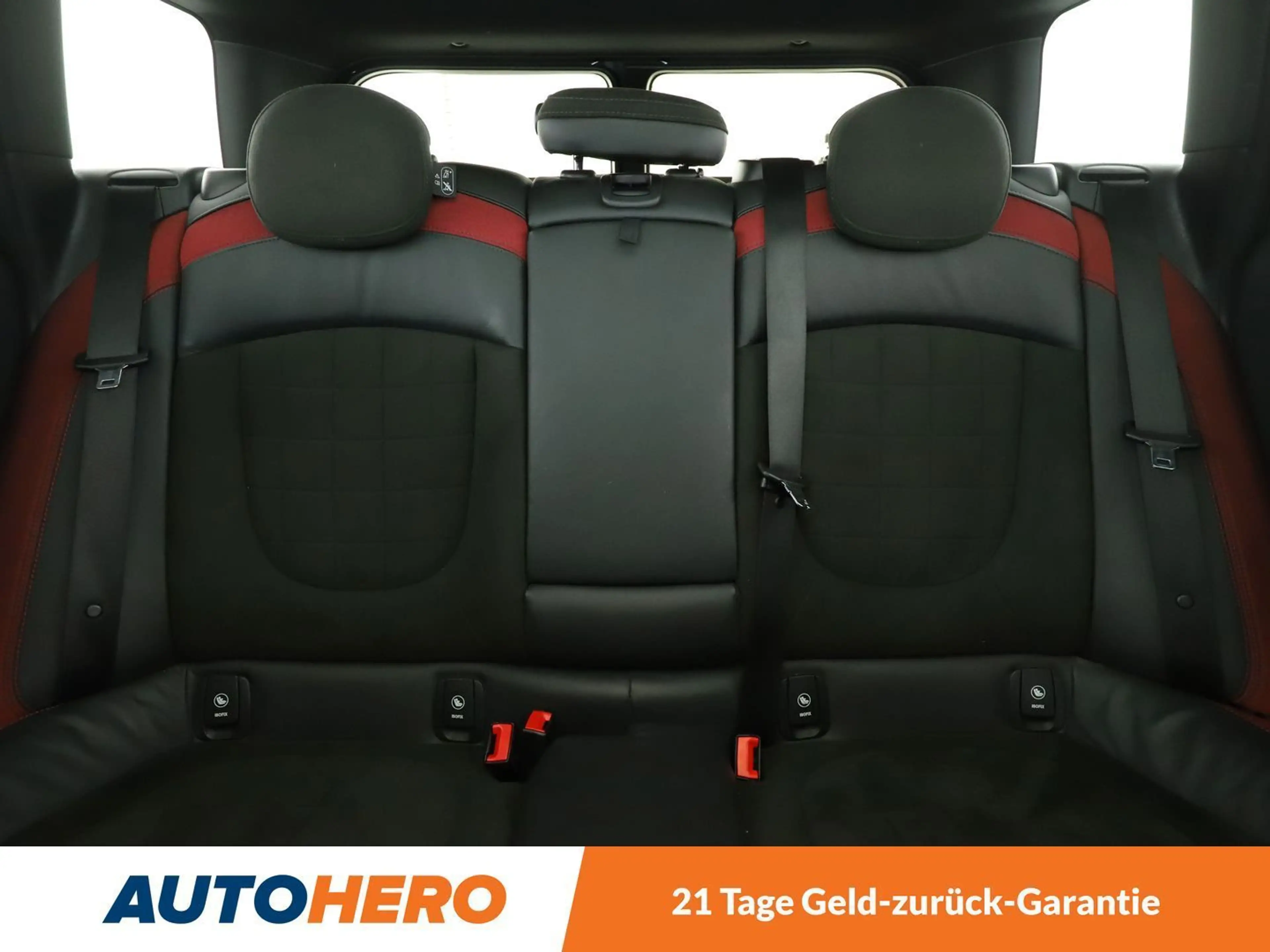 MINI Cooper S Clubman Cooper S Aut.*NAVI*TEMPO*PDC*SHZ*HUD*PANO* — photo 14