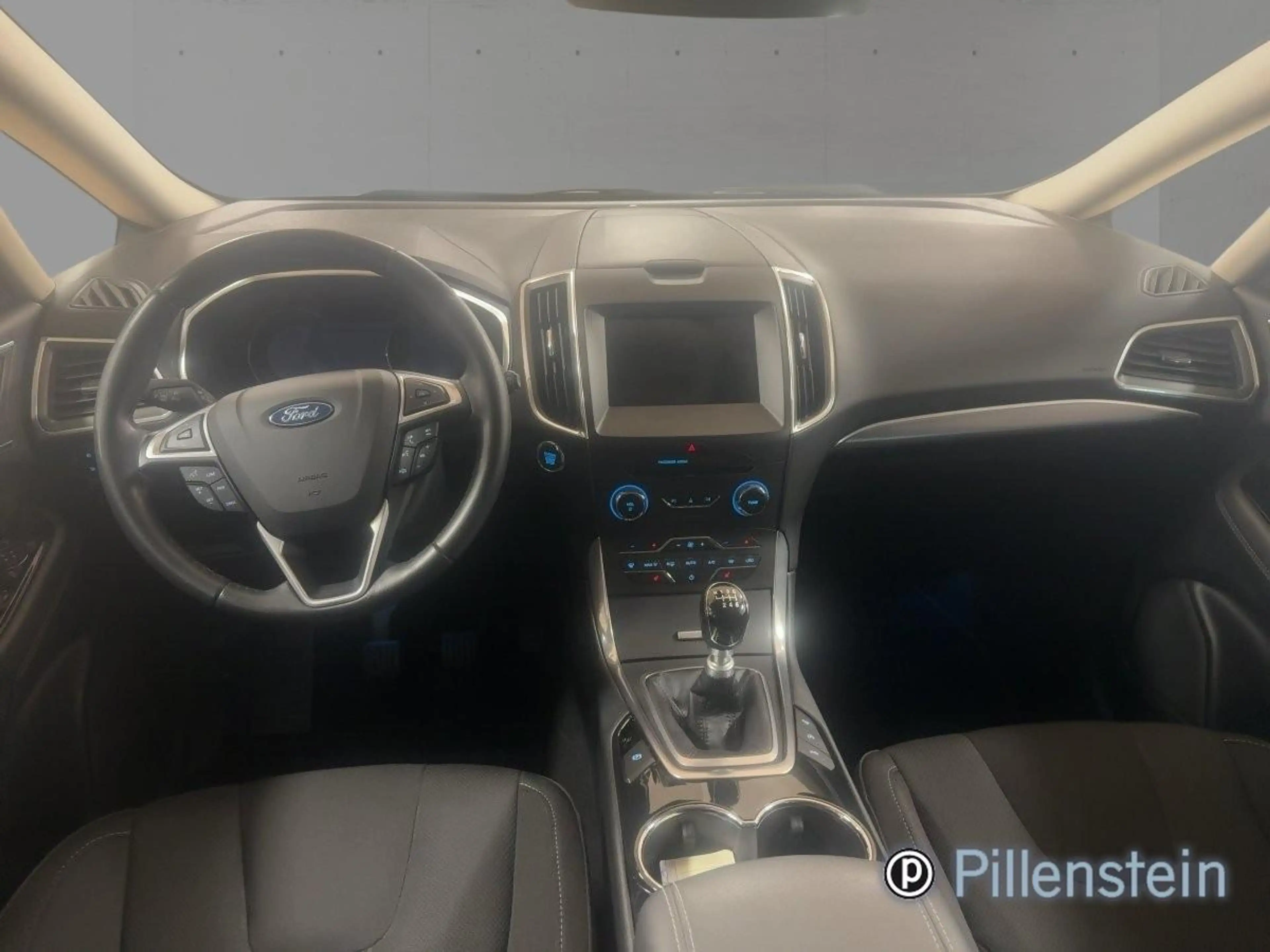 Ford S-Max 1.5 EcoBoost Titanium NAVI KAMERA SHZ — photo 10