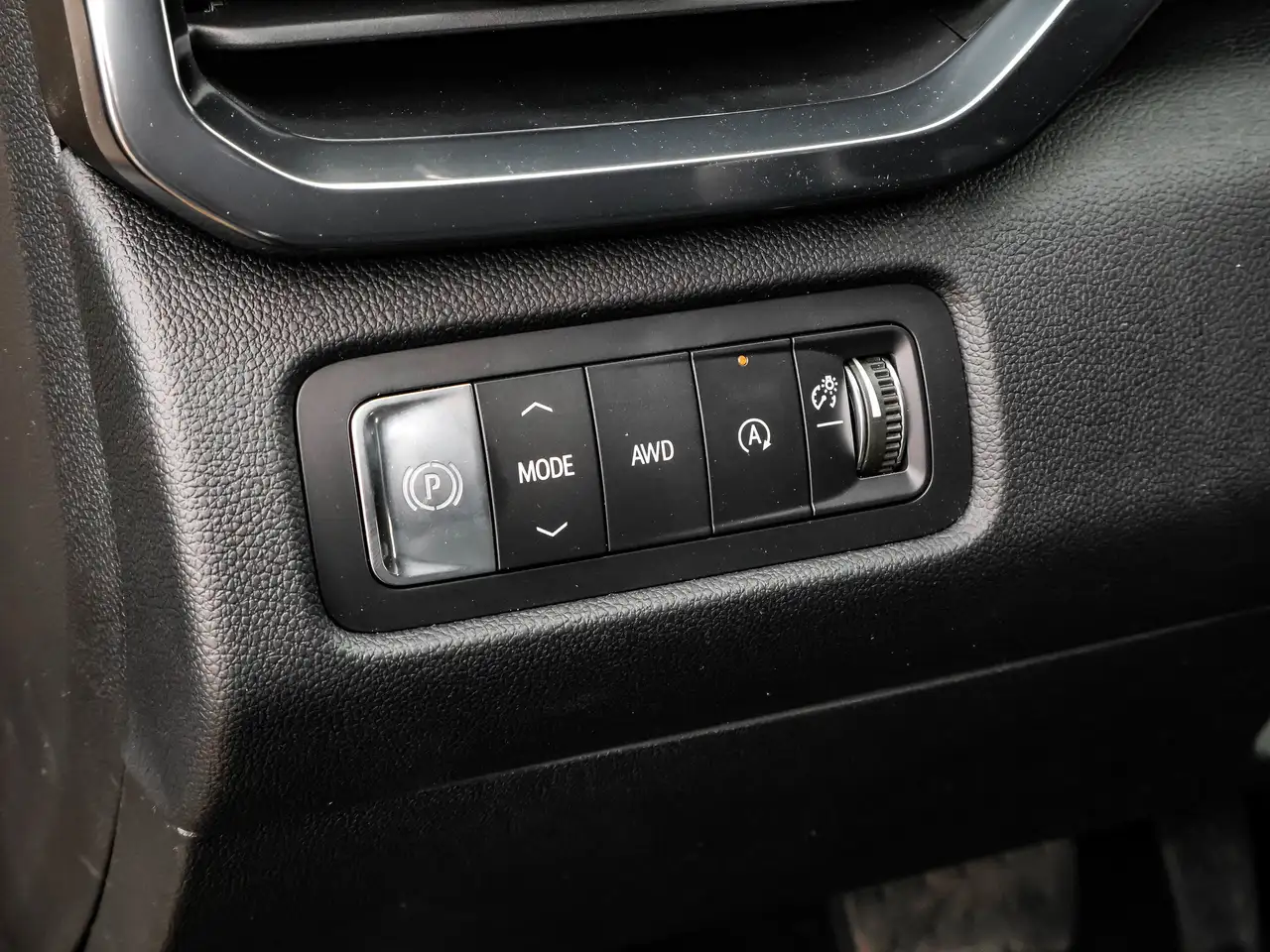 GMC Acadia снимка GMC Acadia