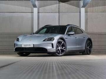 4 Cross Turismo