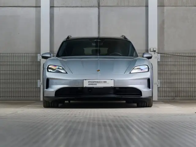 Porsche Taycan 4 Cross Turismo Ansicht 3