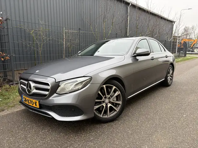Mercedes-Benz E 350 d Prestige / AUTOMAAT / NAVI / WIDESCREEN / SCHUIF