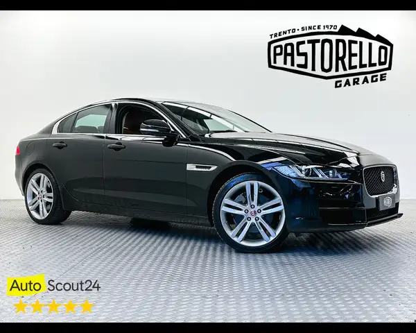 Jaguar XE 2.0 D Turbo 180 CV AWD aut. Prestige