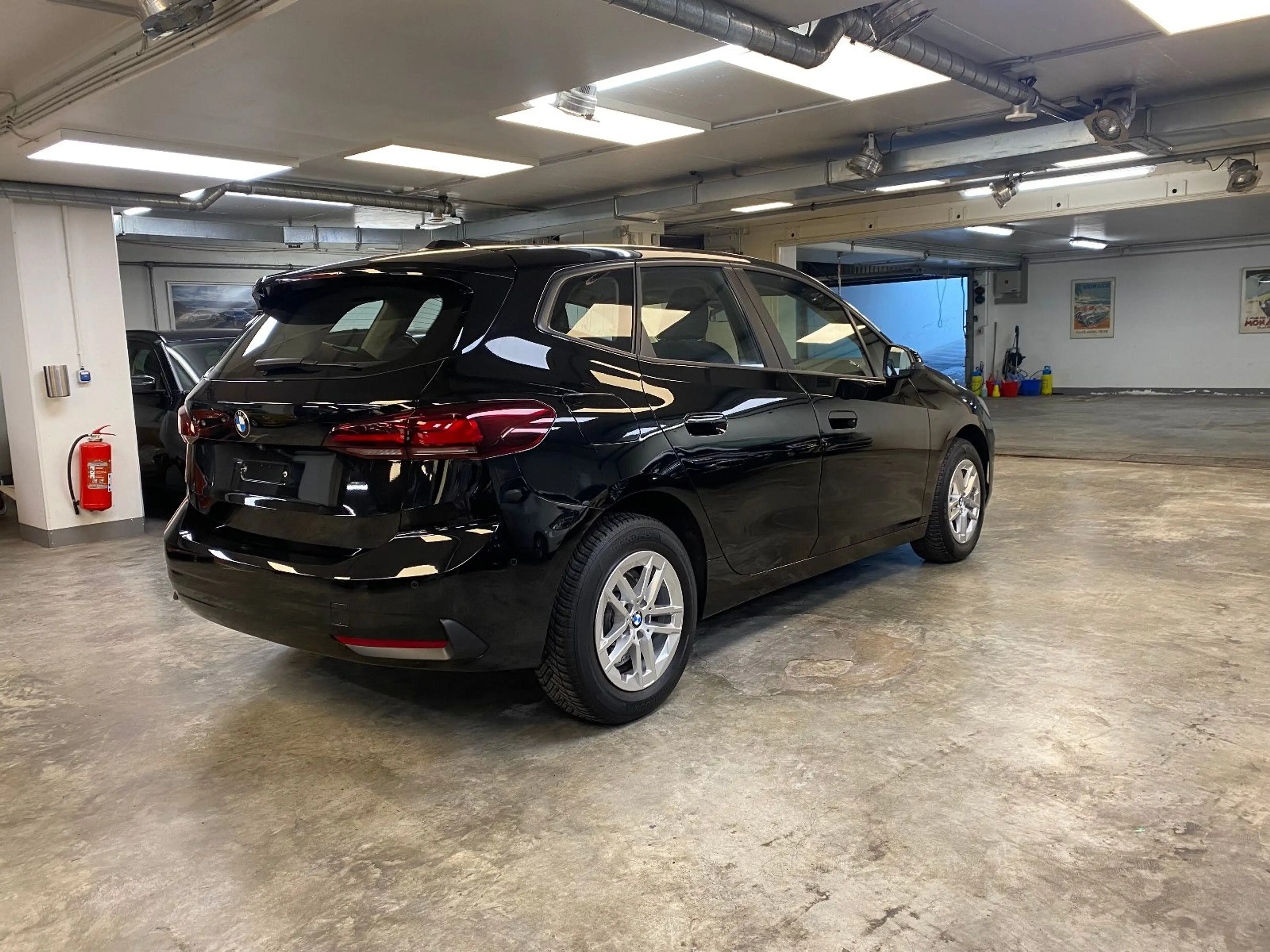 BMW 216 i Active Tourer FAHRSCHULE Autom. und Kamera — photo 5