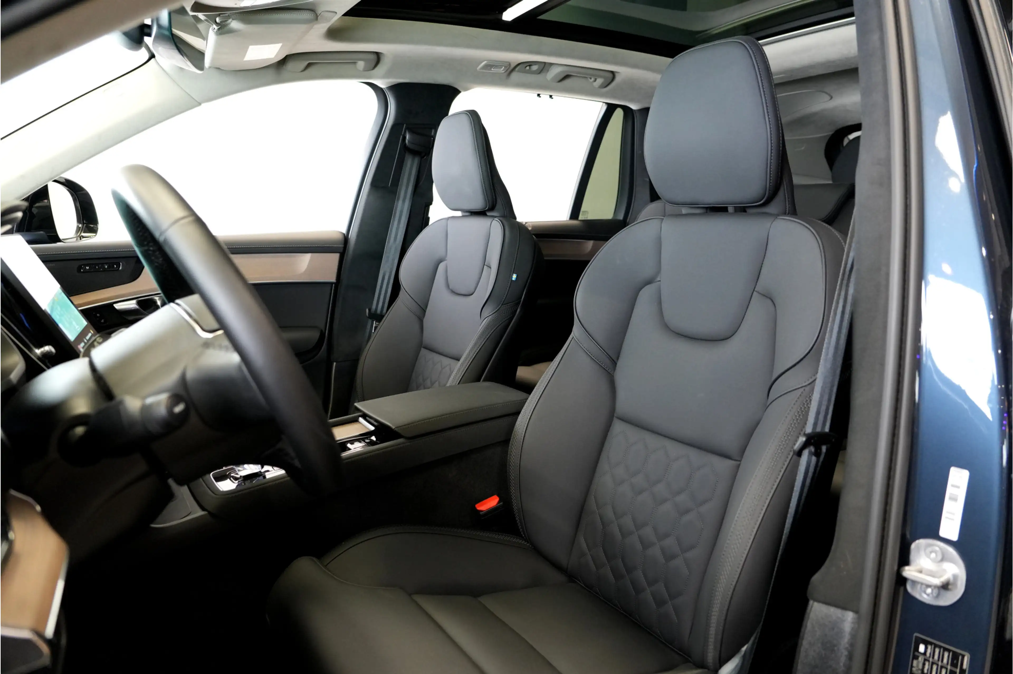 Volvo XC90 2.0 T8 AWD 335kW/456pk Aut8 Recharge Ultra Dark 7P — photo 50