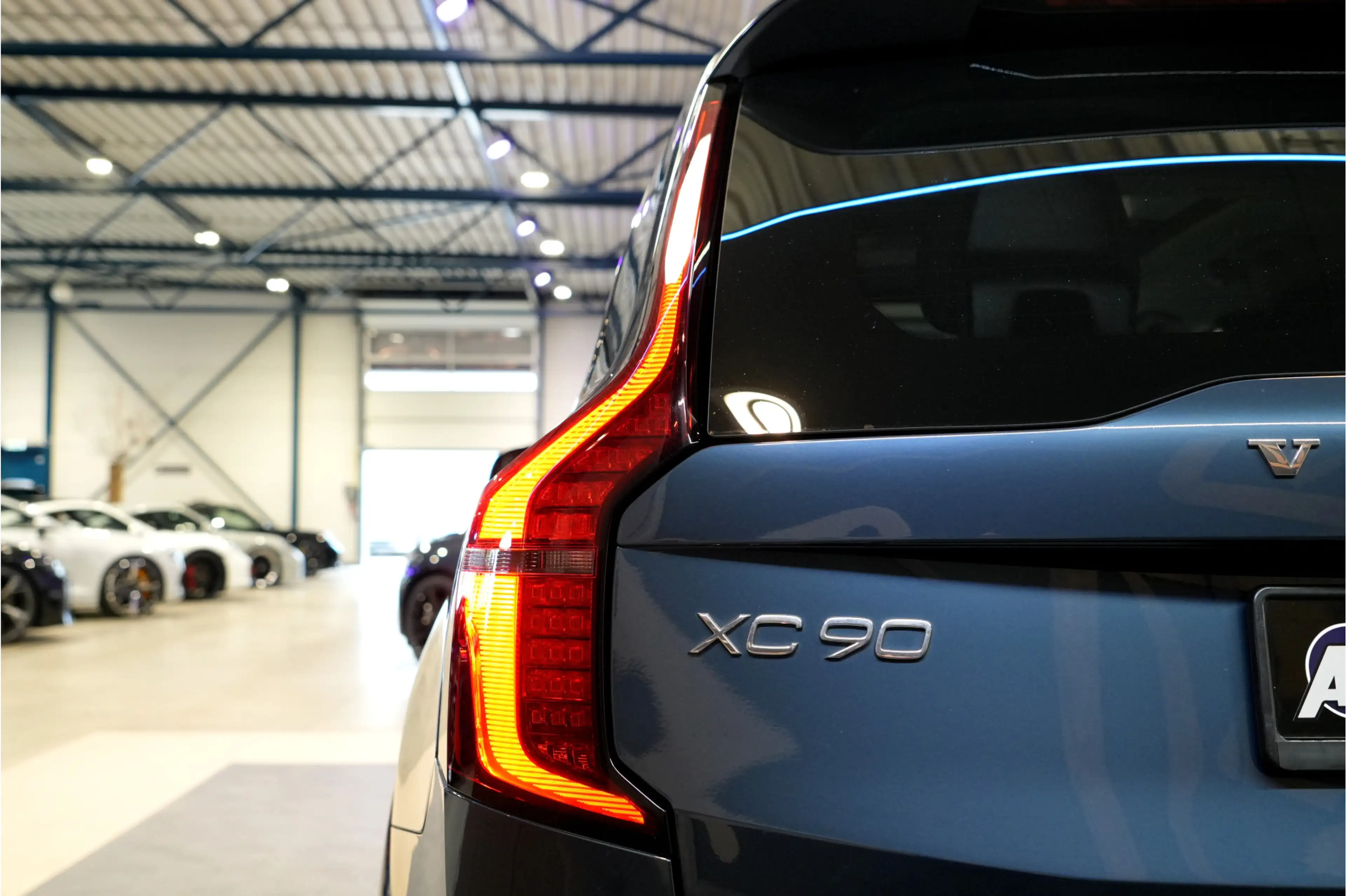 Volvo XC90 2.0 T8 AWD 335kW/456pk Aut8 Recharge Ultra Dark 7P — photo 12