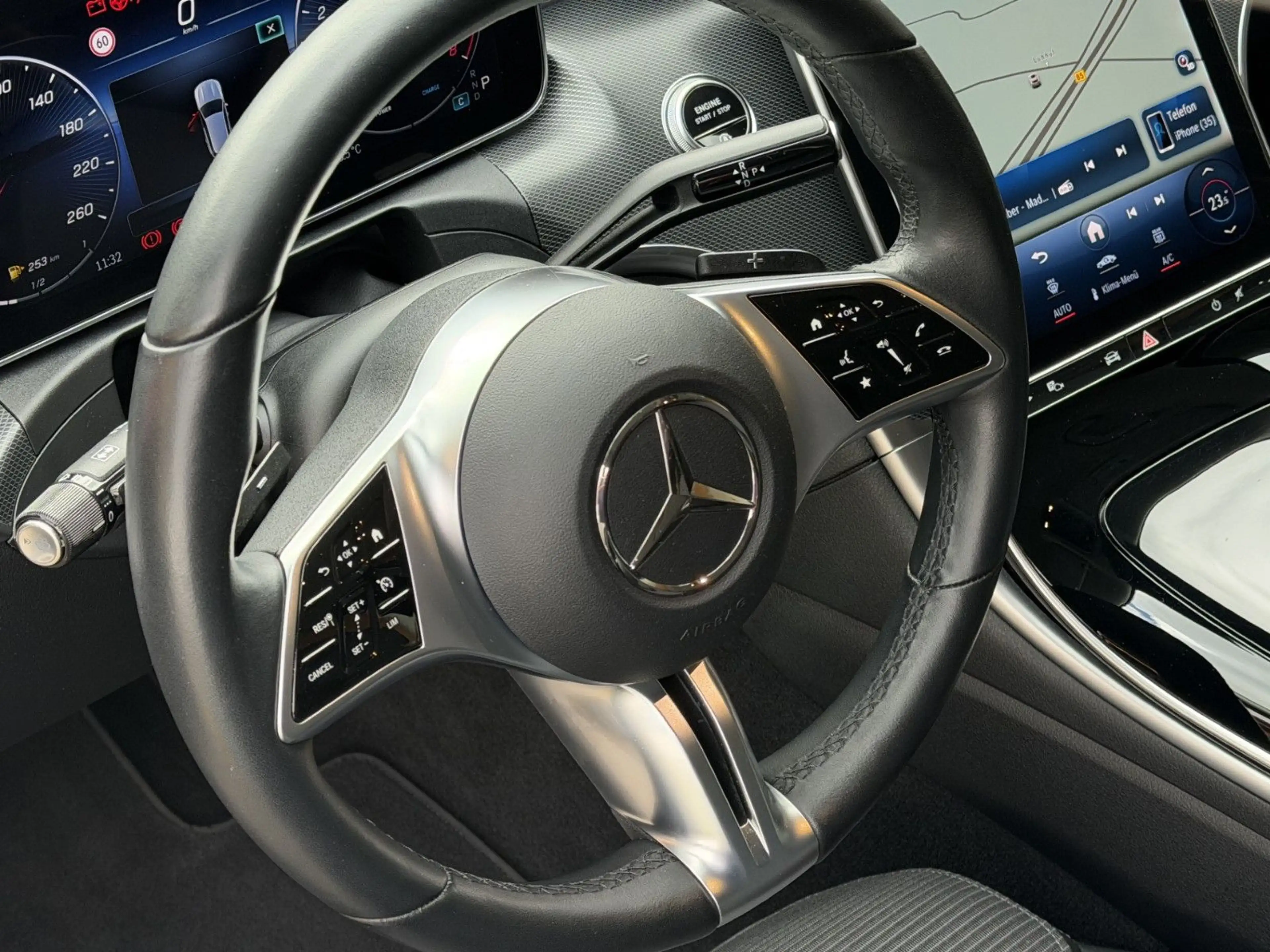 Mercedes-Benz C 180 T AVANTGARDE — photo 12