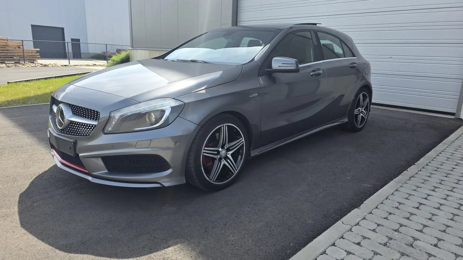 Mercedes-Benz A 250 Sport Argent - 1