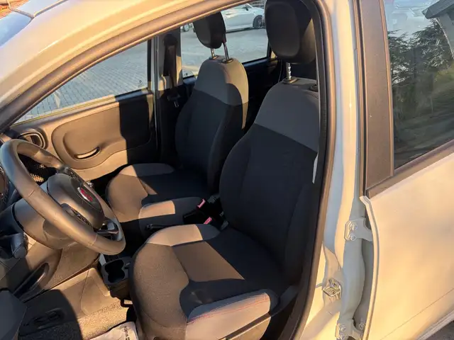 Fiat Panda view 11
