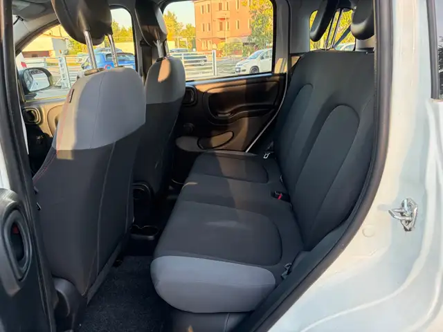 Fiat Panda view 12