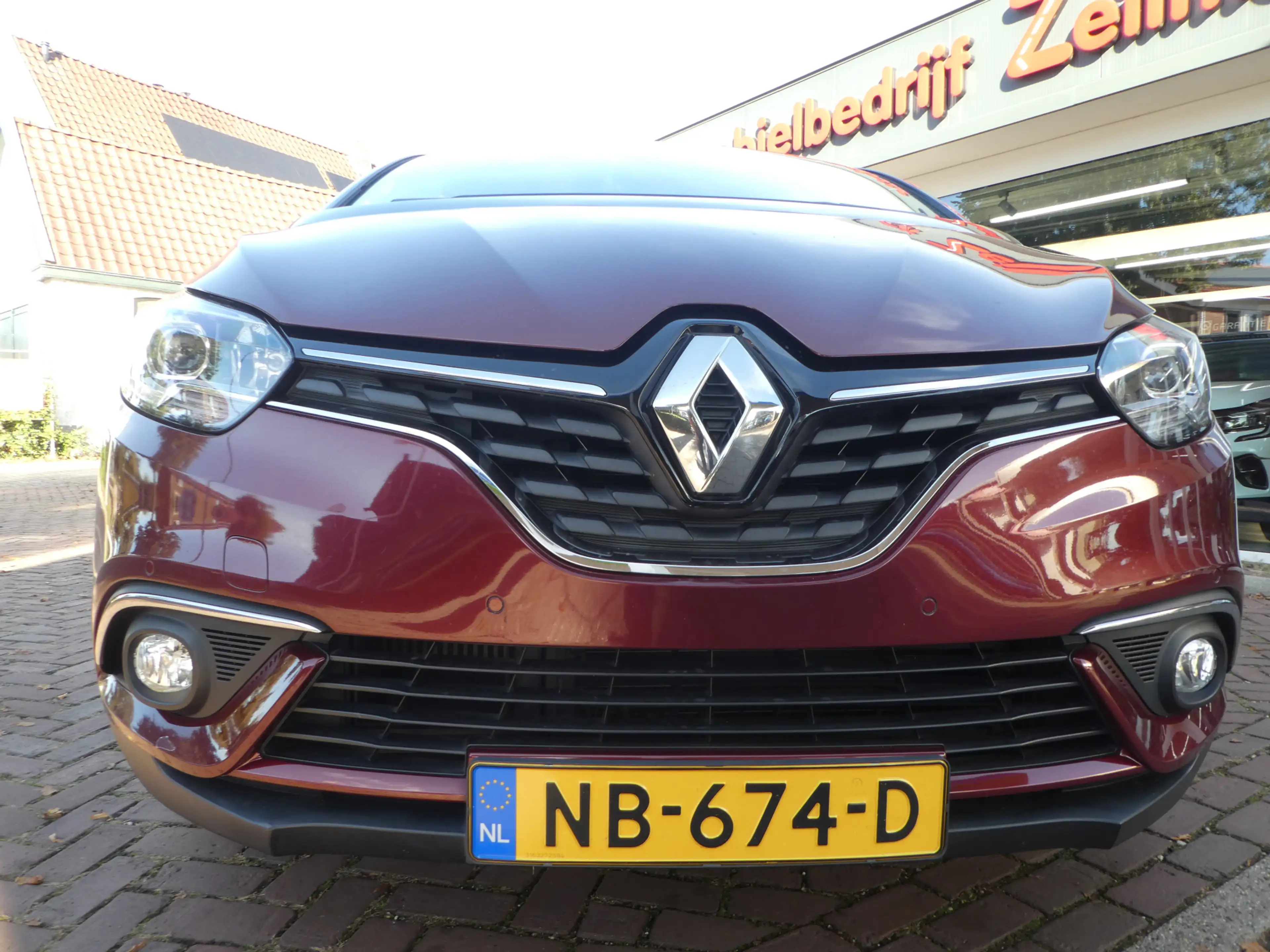 Renault Scenic 1.2 TCe Intens Clima, Trekhaak, Navi, 20 "Lm Velge — photo 41