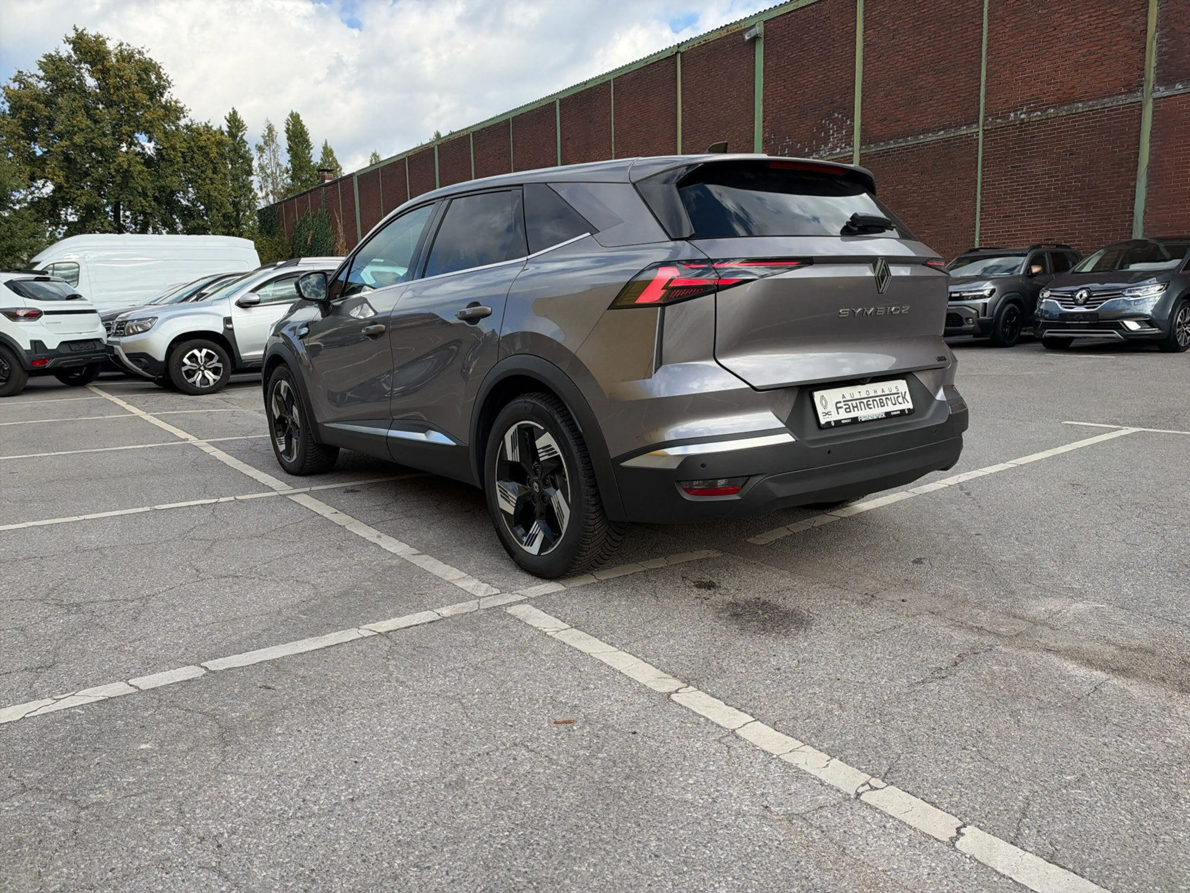 Renault Symbioz Techno E-Tech Full Hybrid 145 Scheckheft — photo 3