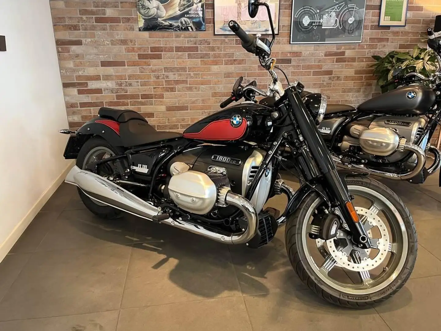 BMW R 18 s/first edition Abs Nero - 1