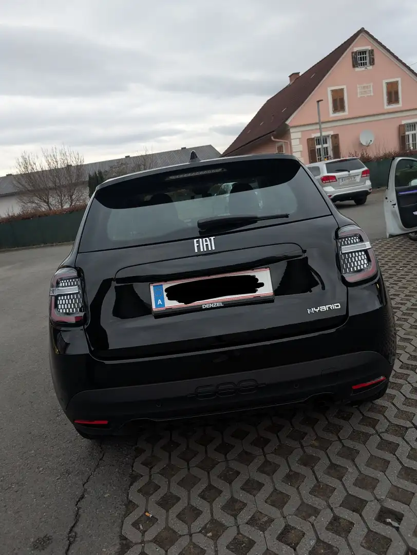 Fiat 600 600 Hybrid 100 6-Gang eDCT Schwarz - 2