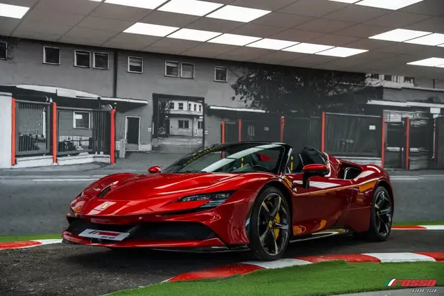 Ferrari SF90 Spider