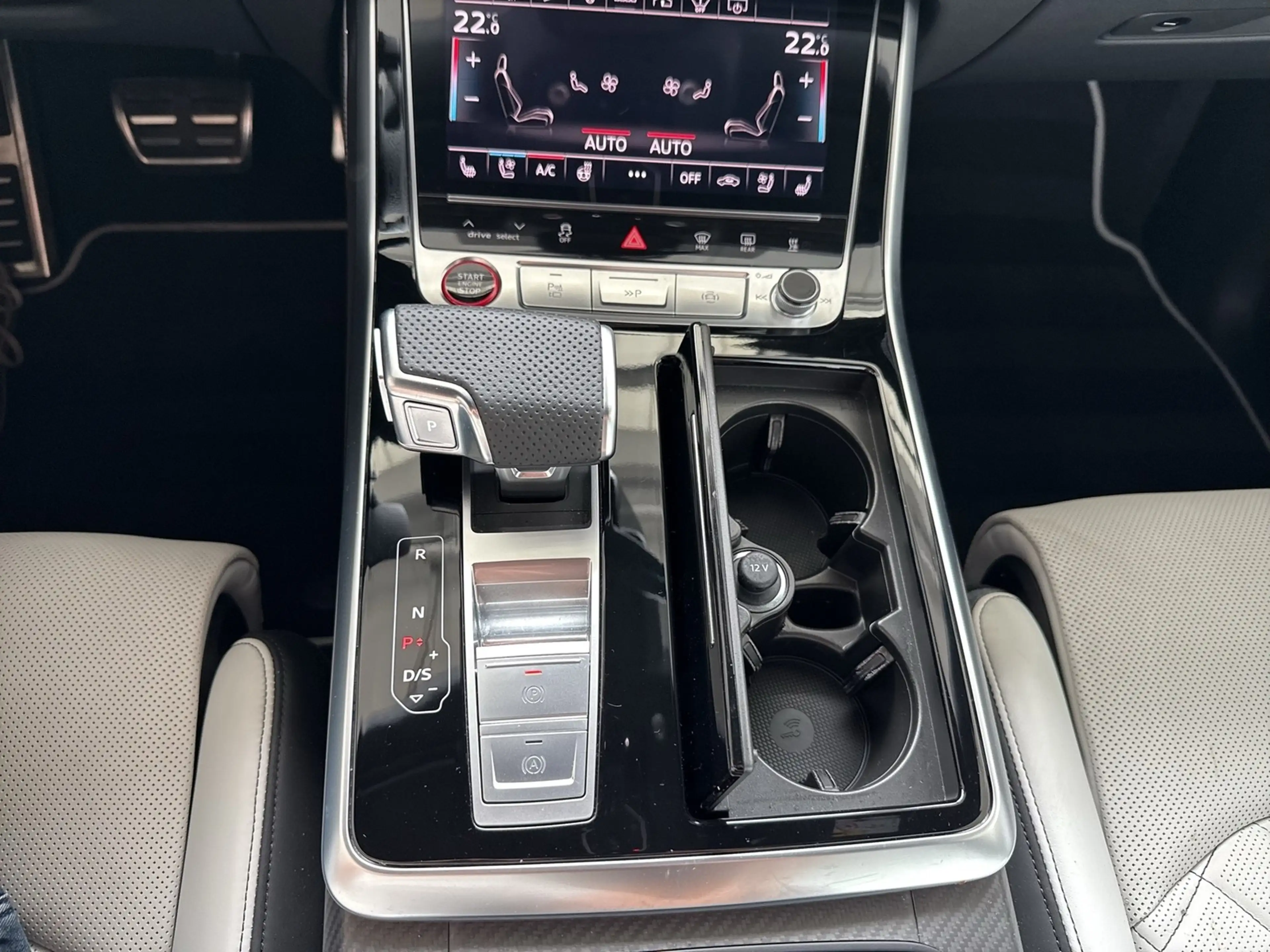 Audi SQ7 TFSI tiptronic Individualeinbau Audi Sport 3.Si... — photo 12