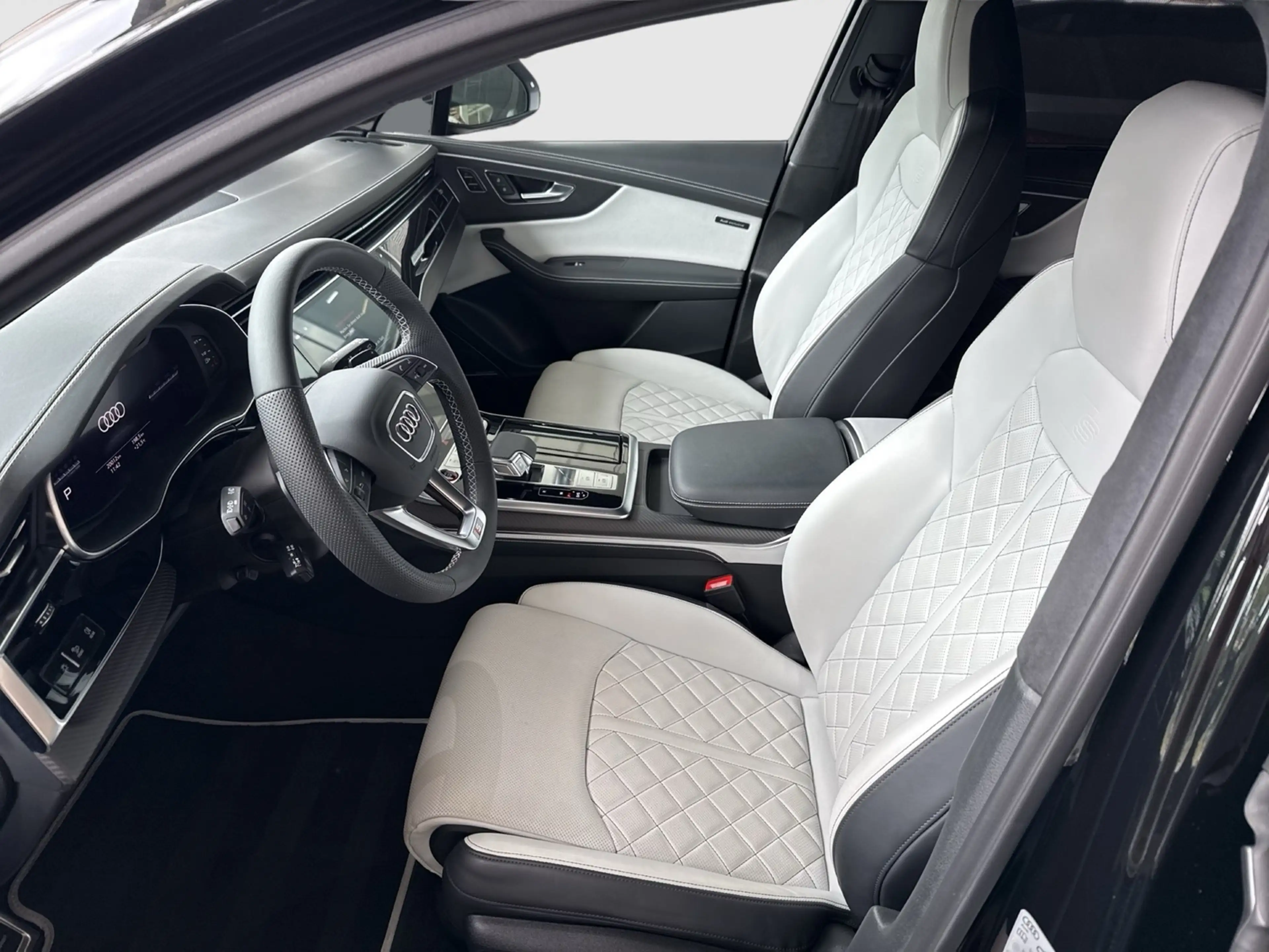 Audi SQ7 TFSI tiptronic Individualeinbau Audi Sport 3.Si... — photo 7